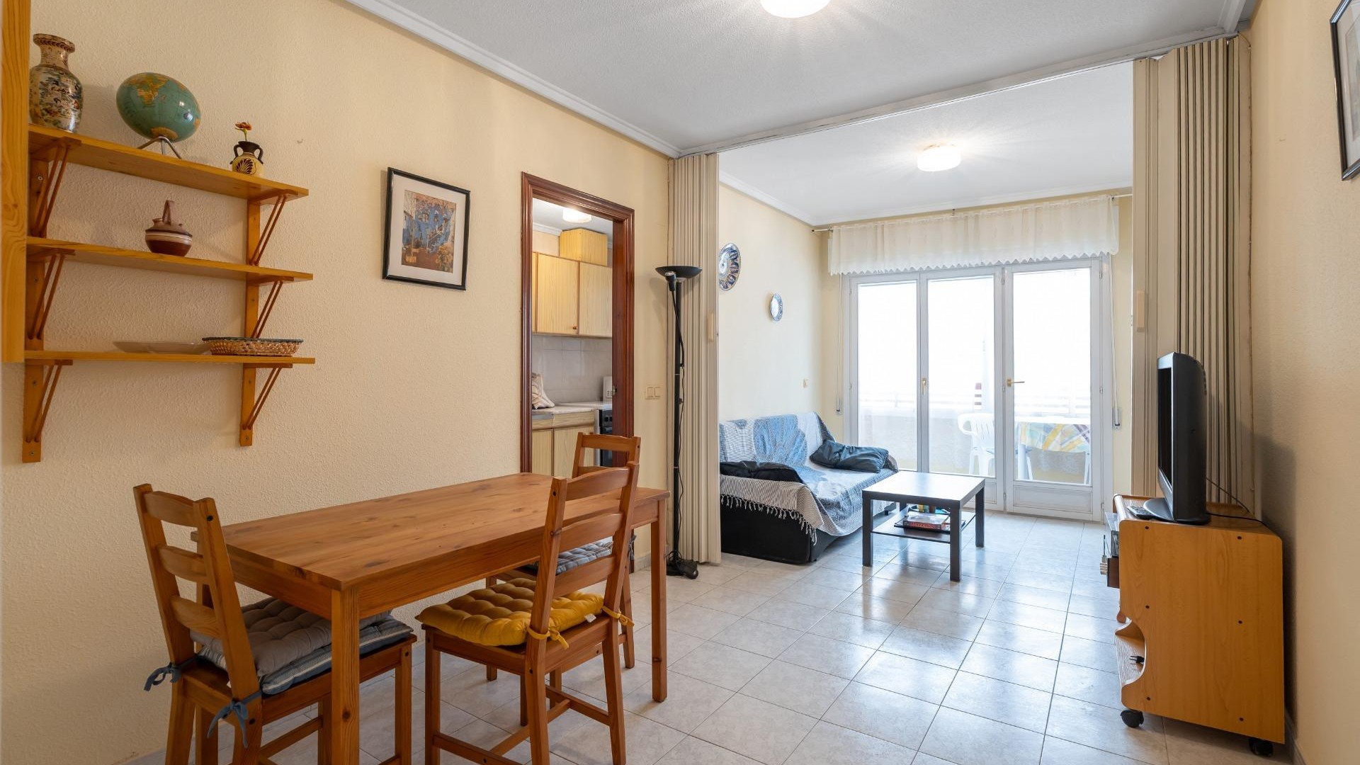 Revente - Appartement -
Torrevieja - Centro