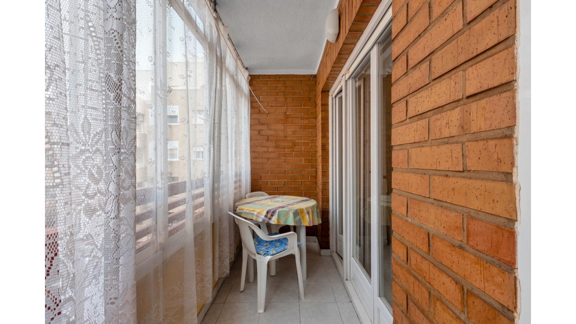 Revente - Appartement -
Torrevieja - Centro