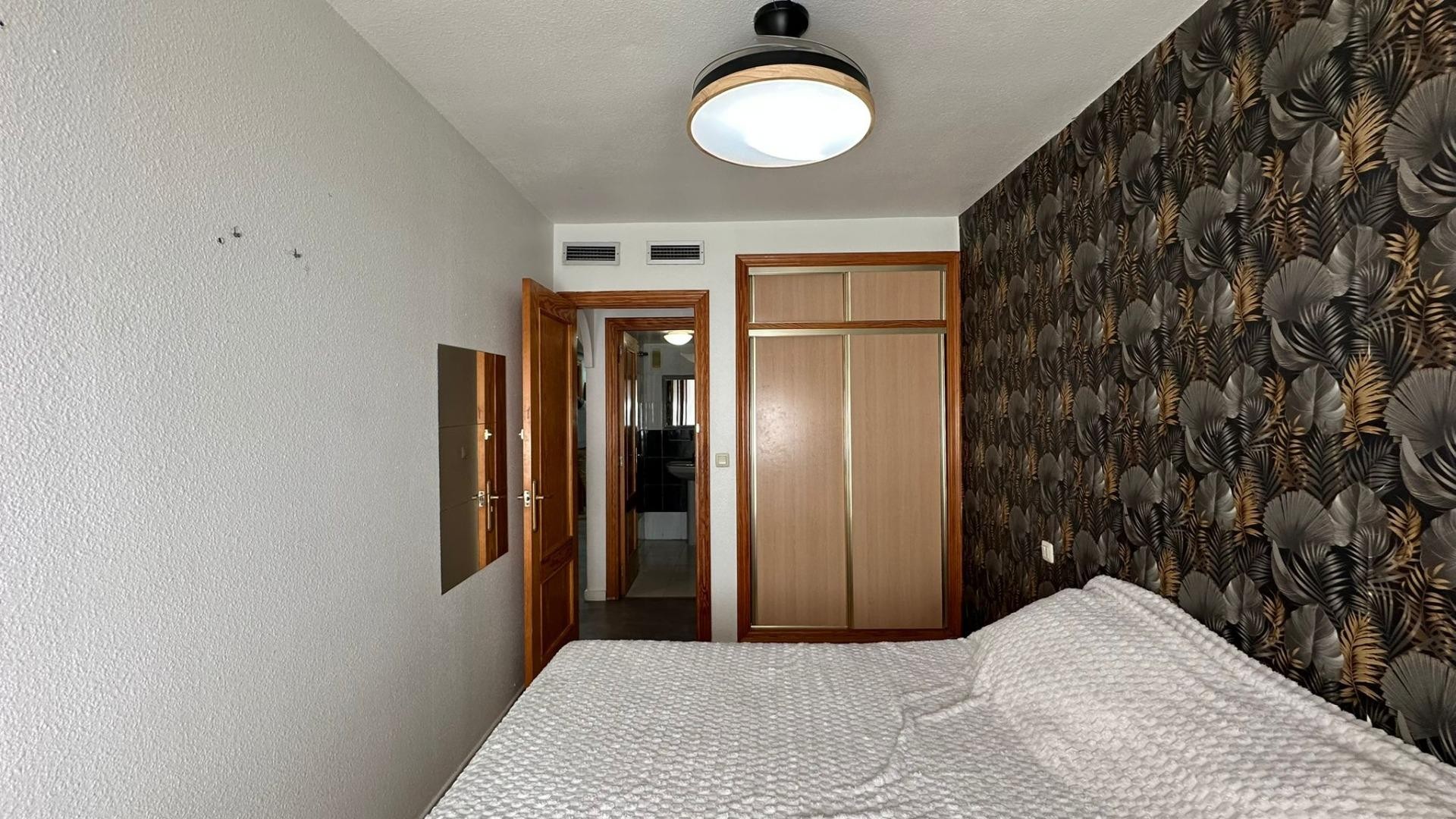 Revente - Appartement -
Torrevieja - Centro