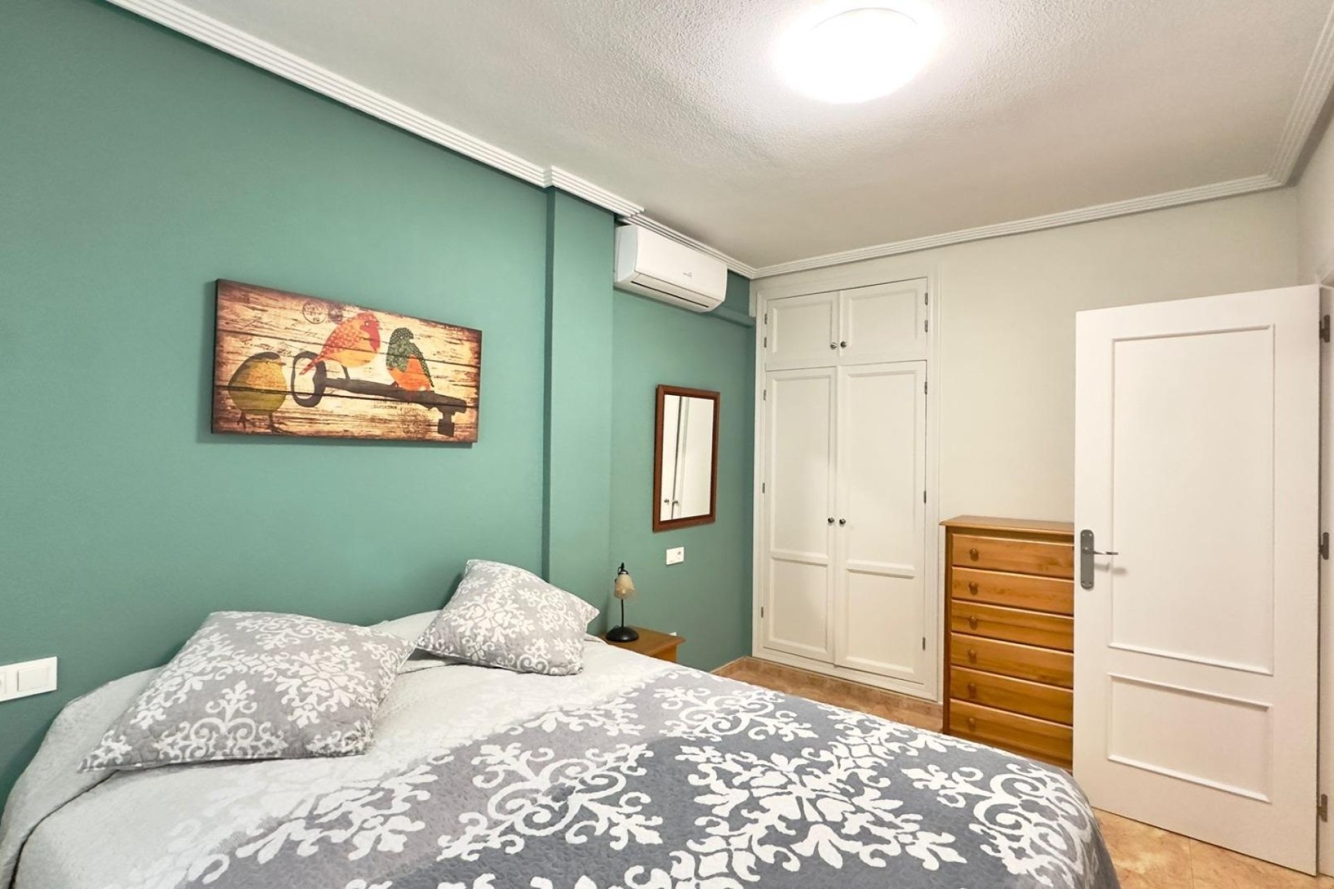 Revente - Appartement -
Torrevieja - Centro