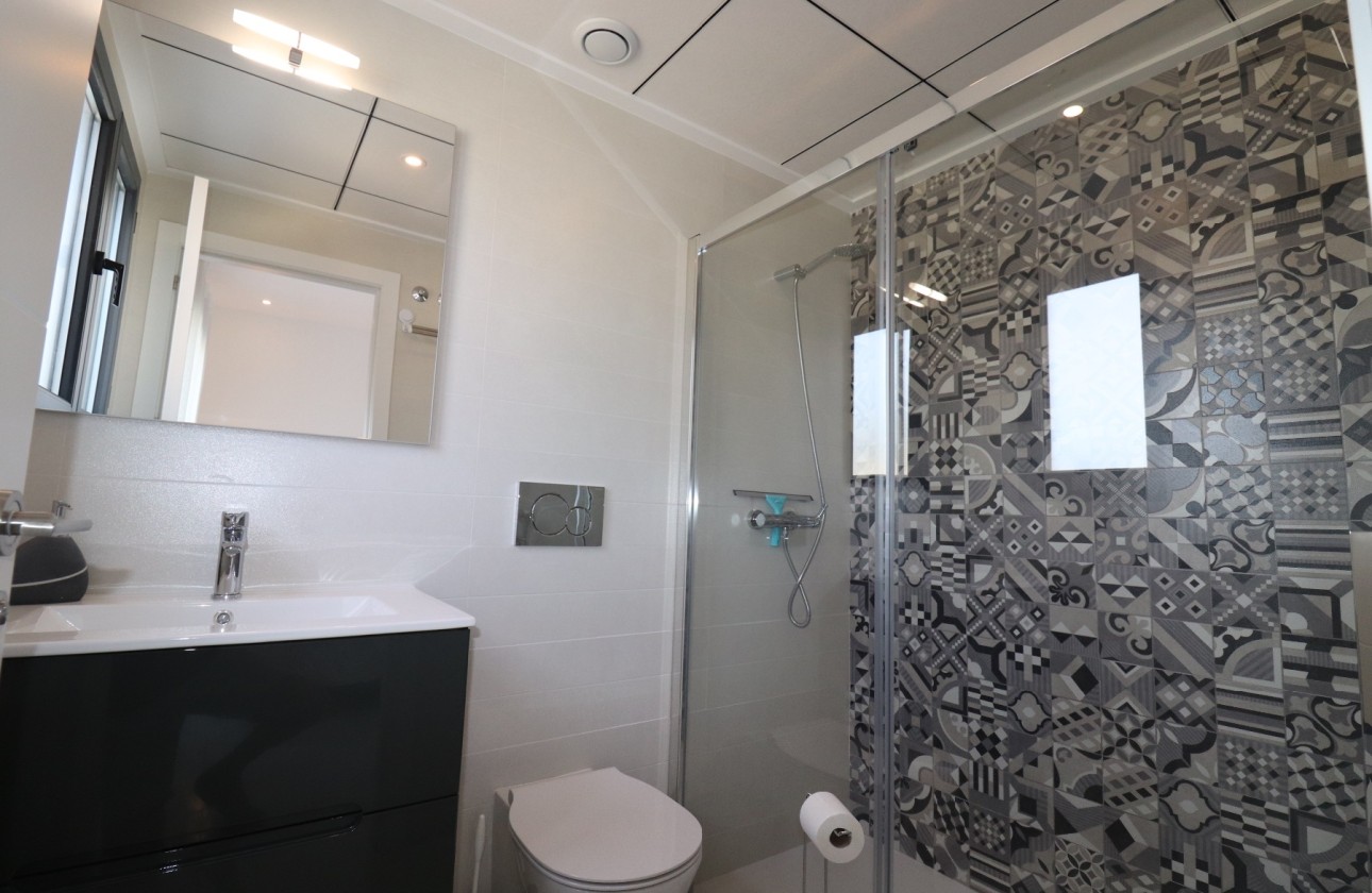 Revente - Appartement -
Torrevieja - Centro