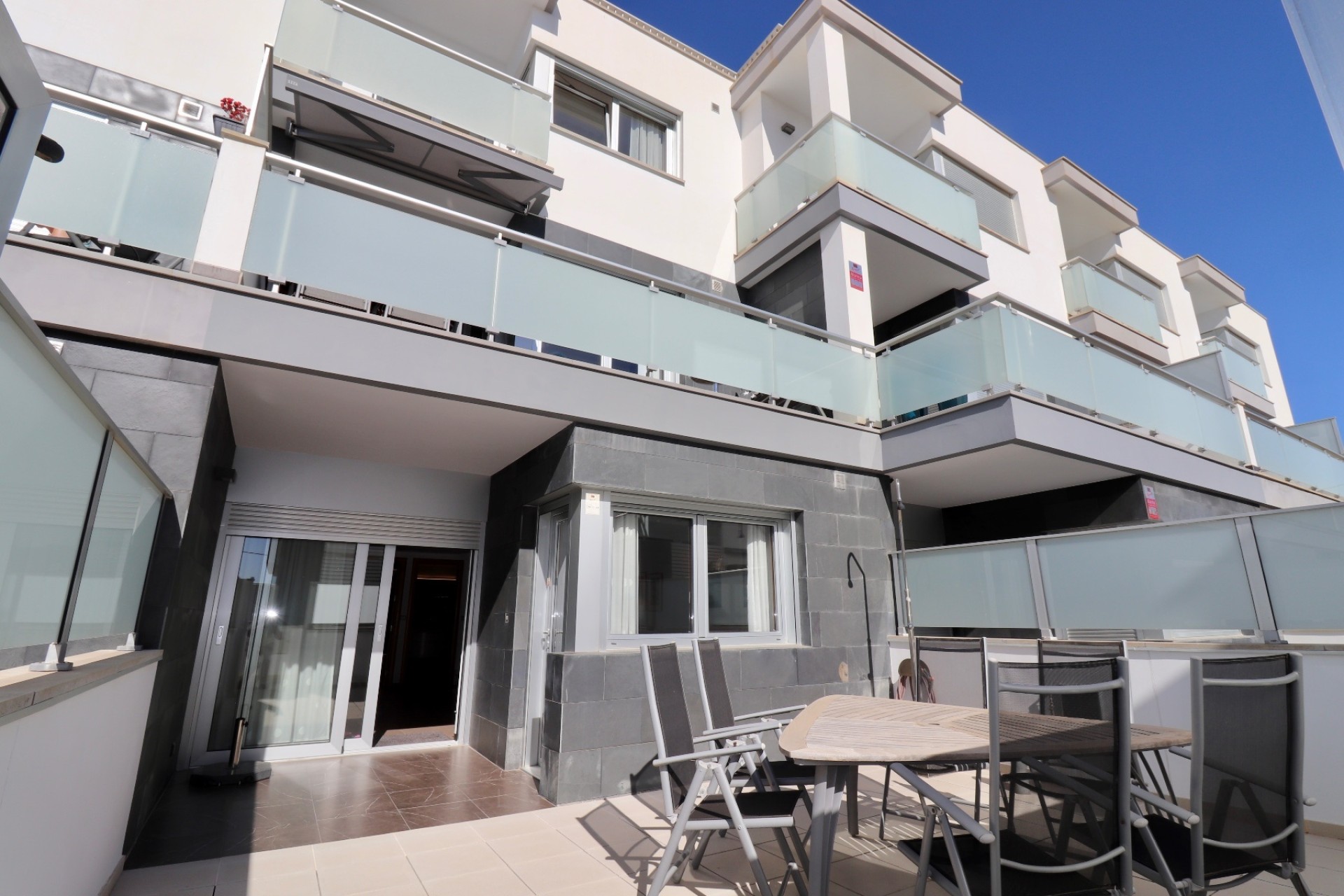 Revente - Appartement -
Torrevieja - Centro