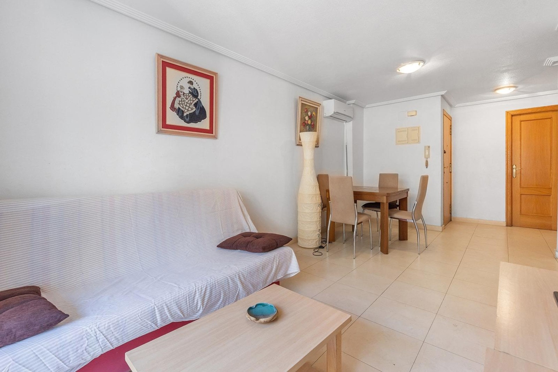 Revente - Appartement -
Torrevieja - Centro