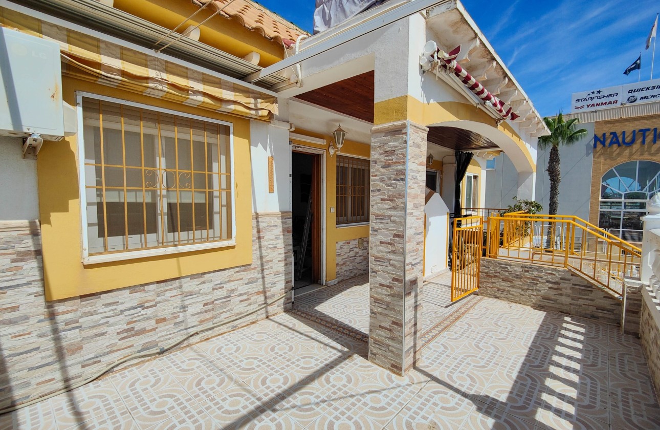 Revente - Appartement -
Torrevieja - Costa Blanca