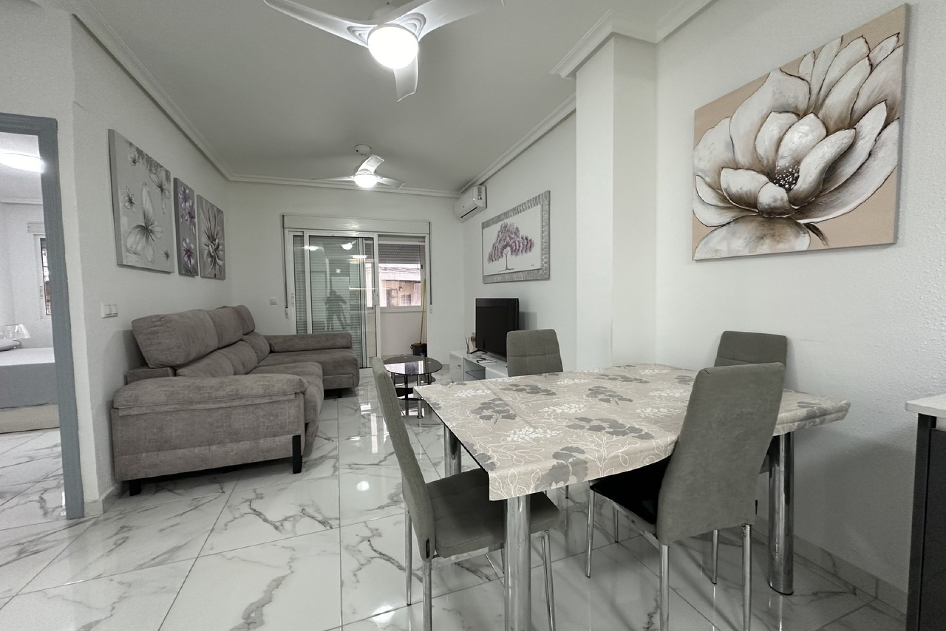 Revente - Appartement -
Torrevieja - Costa Blanca
