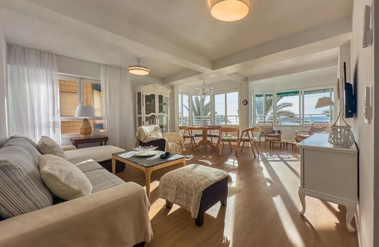 Revente - Appartement -
Torrevieja - Costa Blanca