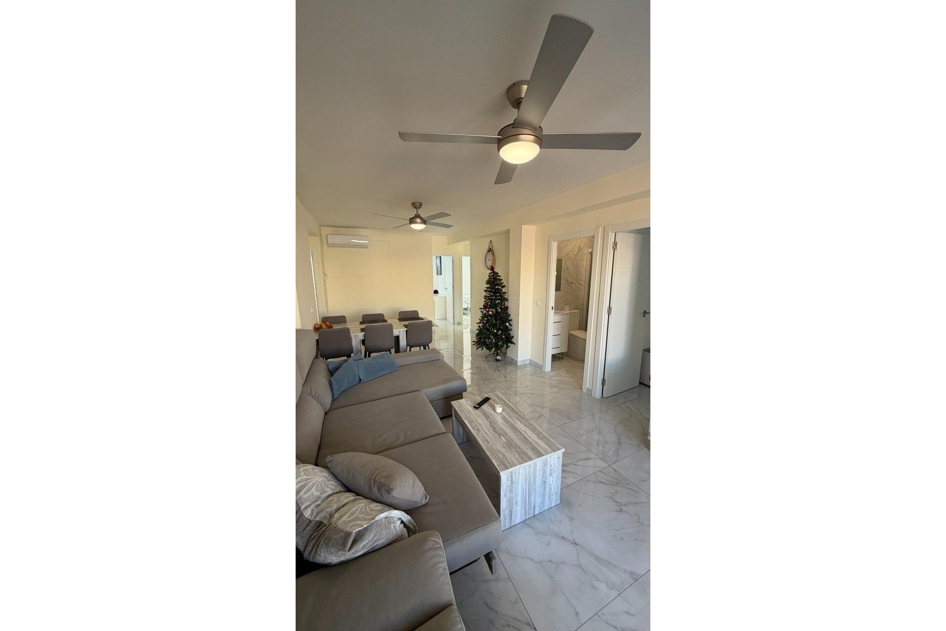 Revente - Appartement -
Torrevieja - Curva del Palangre