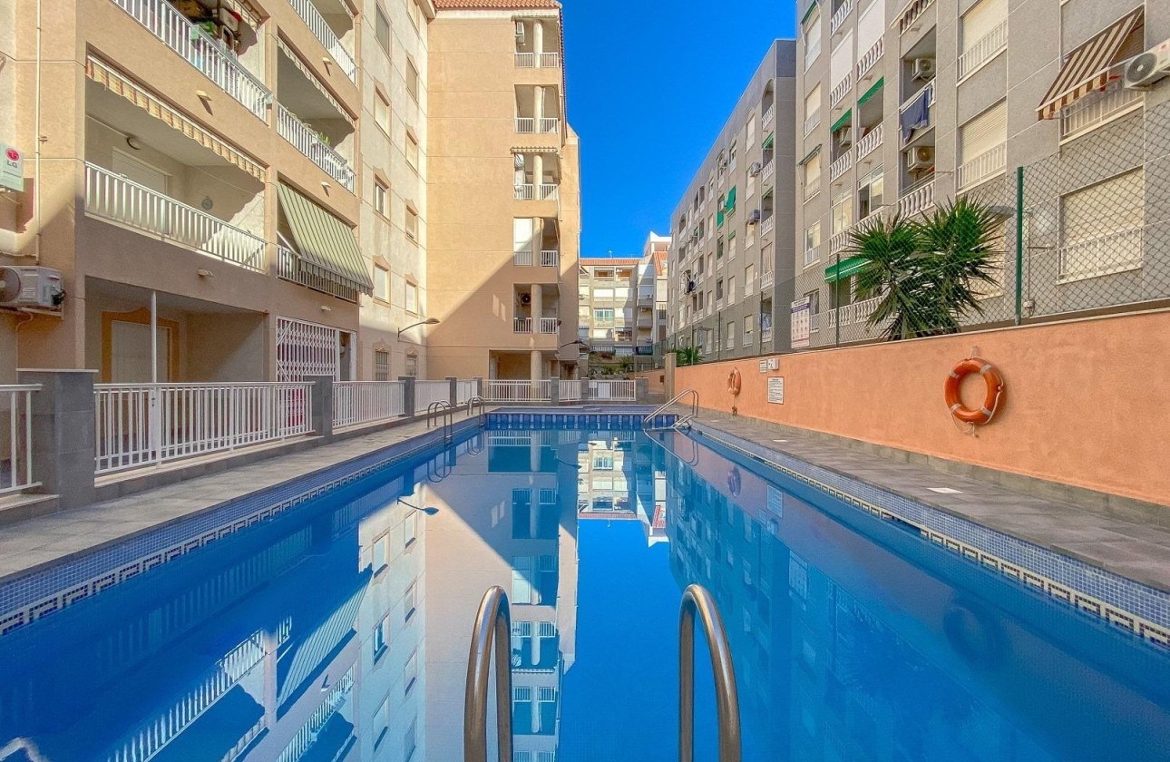 Revente - Appartement -
Torrevieja - El Acequión - Los Náufragos