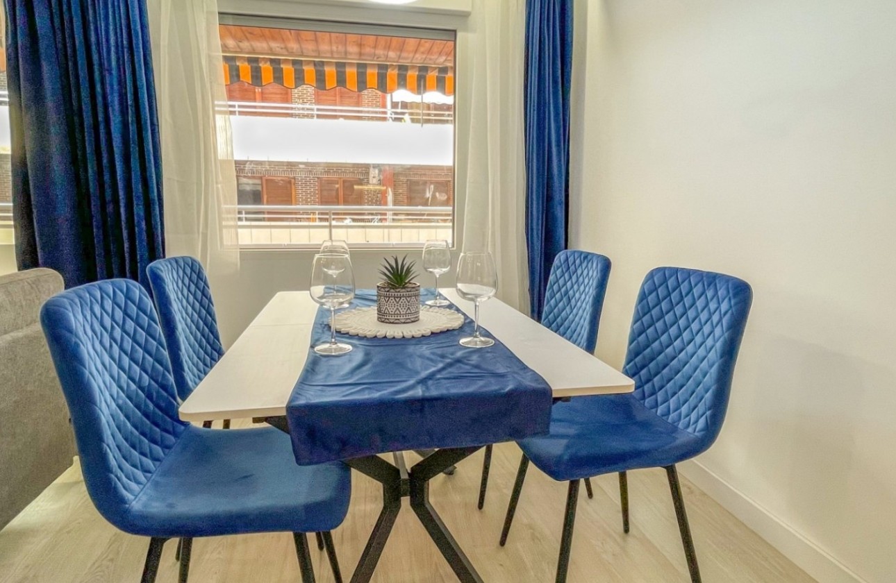 Revente - Appartement -
Torrevieja - El Acequión - Los Náufragos