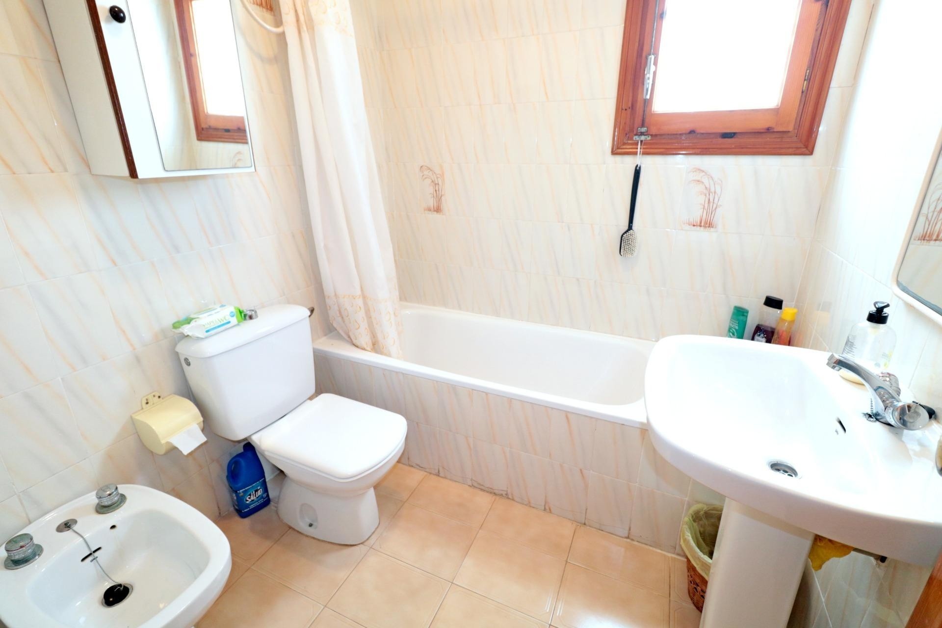Revente - Appartement -
Torrevieja - El Acequión - Los Náufragos