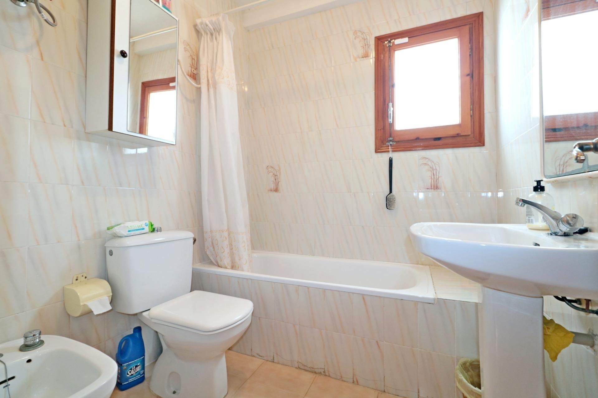 Revente - Appartement -
Torrevieja - El Acequión - Los Náufragos