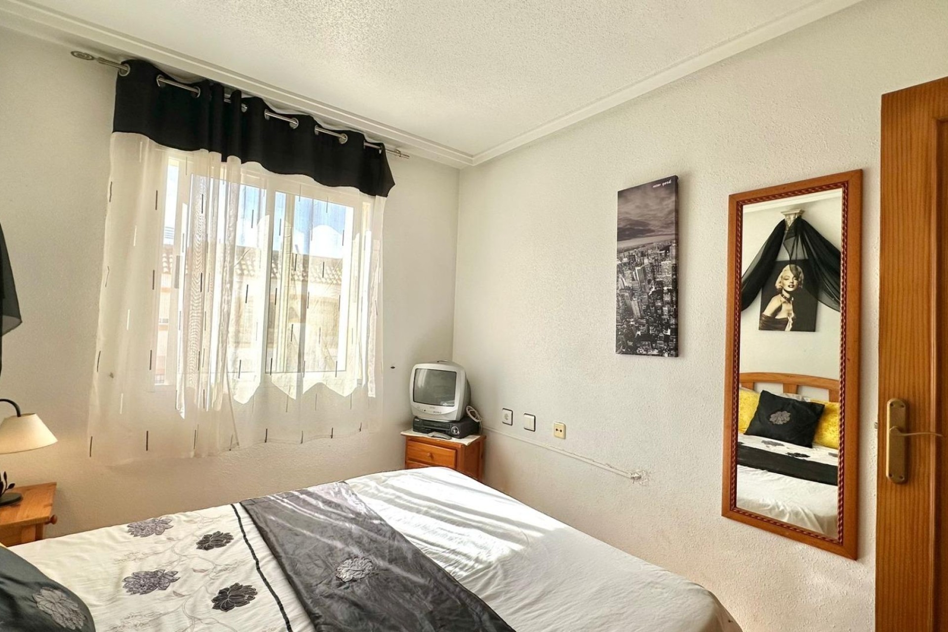 Revente - Appartement -
Torrevieja - El limonar