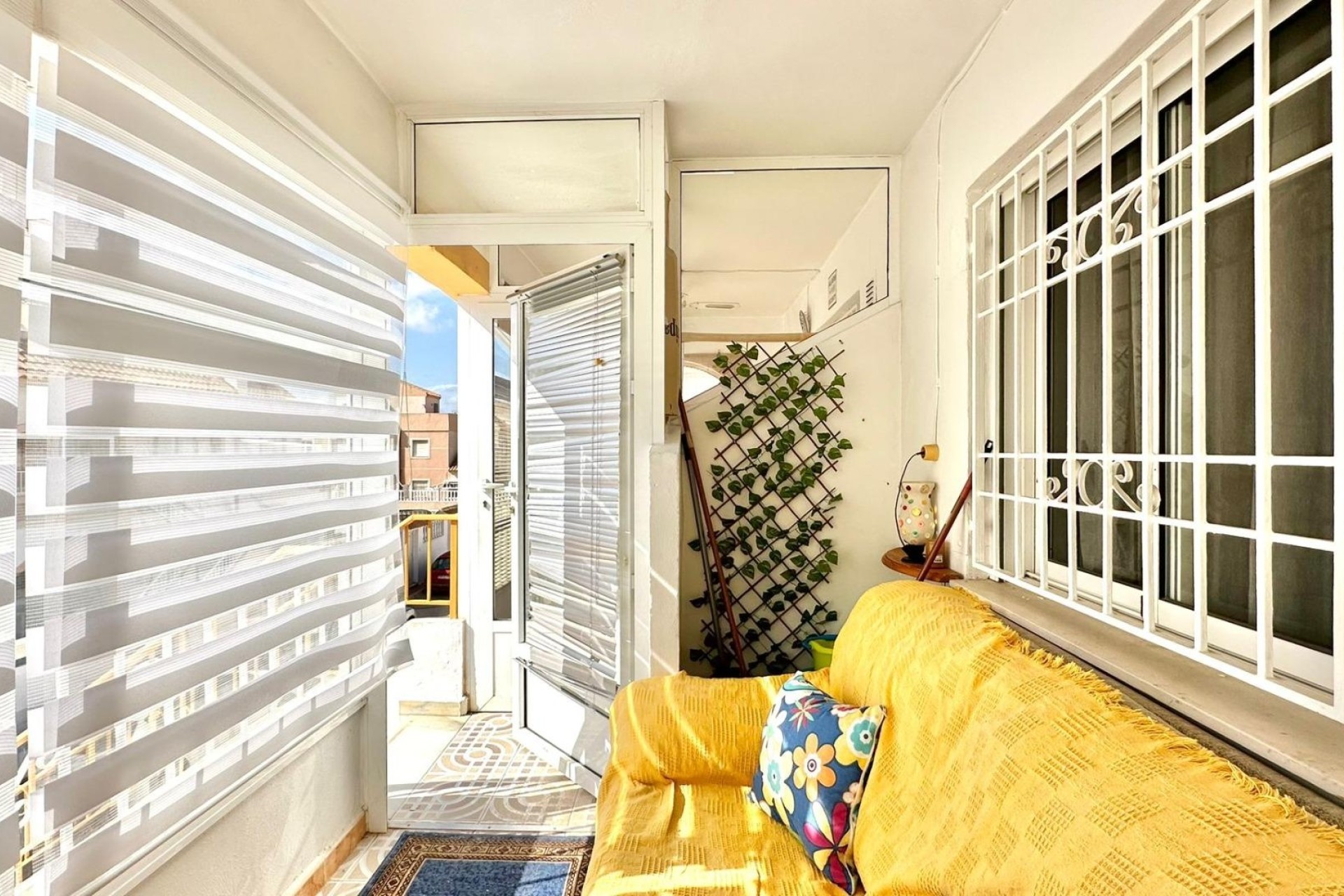 Revente - Appartement -
Torrevieja - El limonar