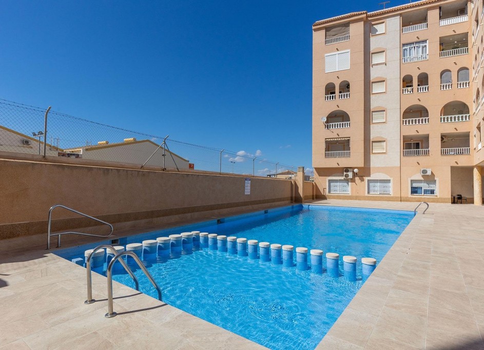 Revente - Appartement -
Torrevieja - El molino