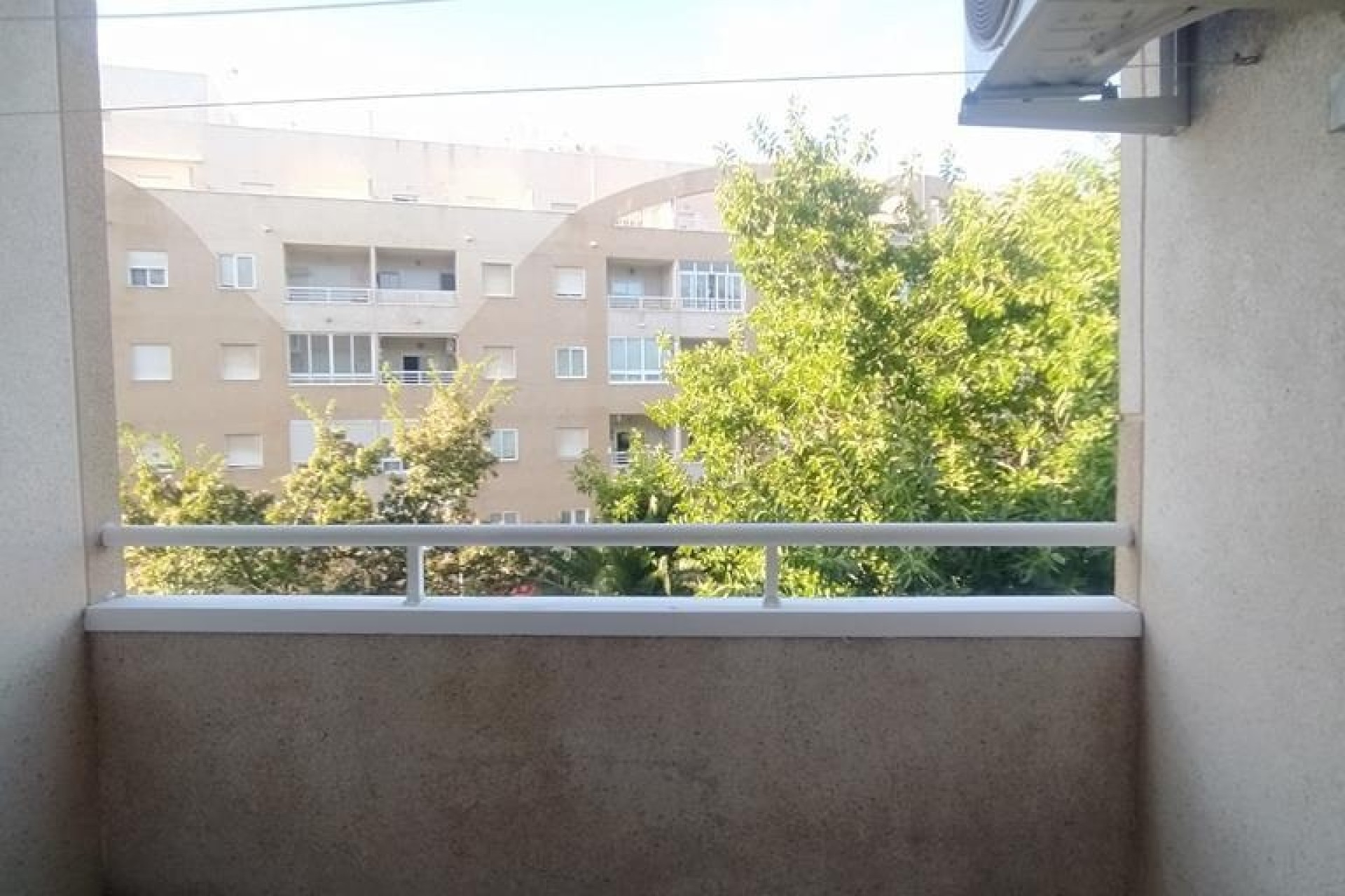 Revente - Appartement -
Torrevieja - El molino