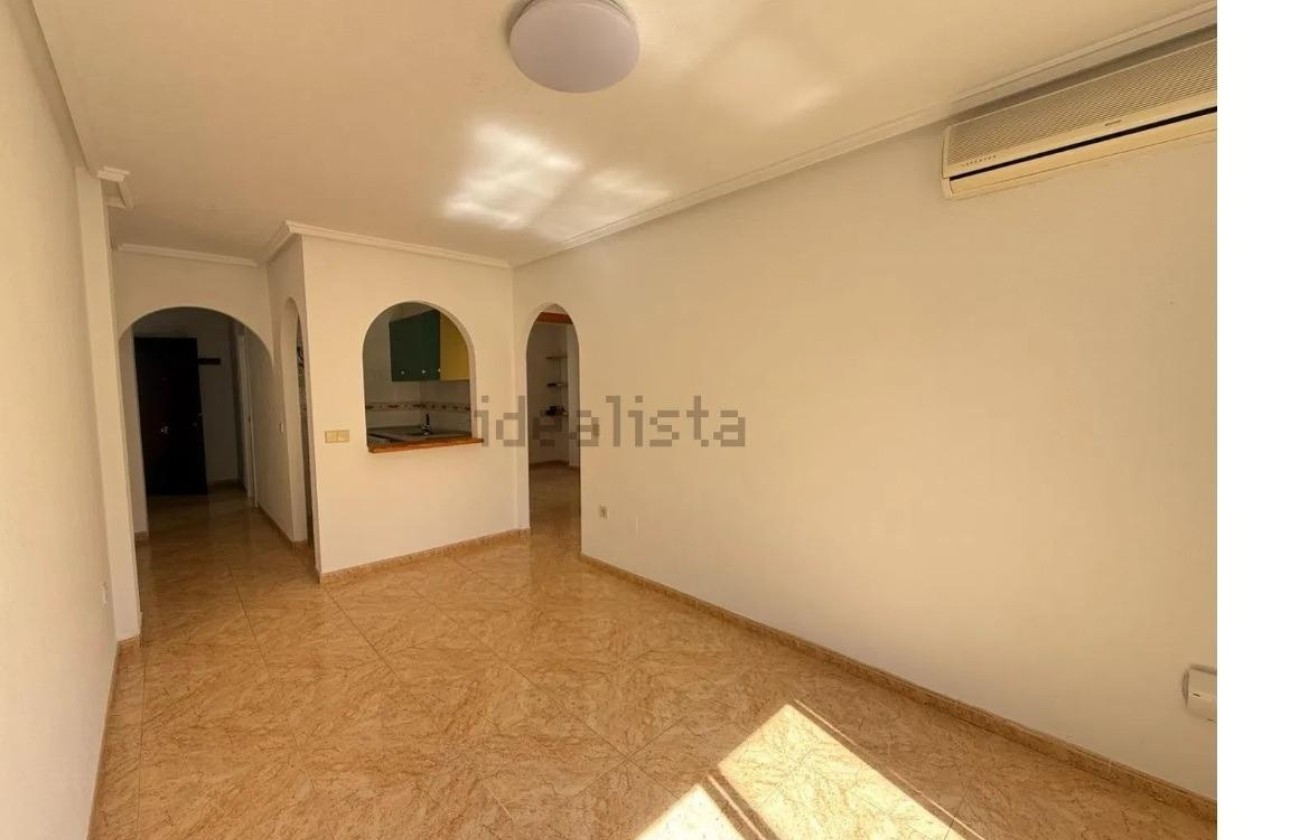Revente - Appartement -
Torrevieja - El molino