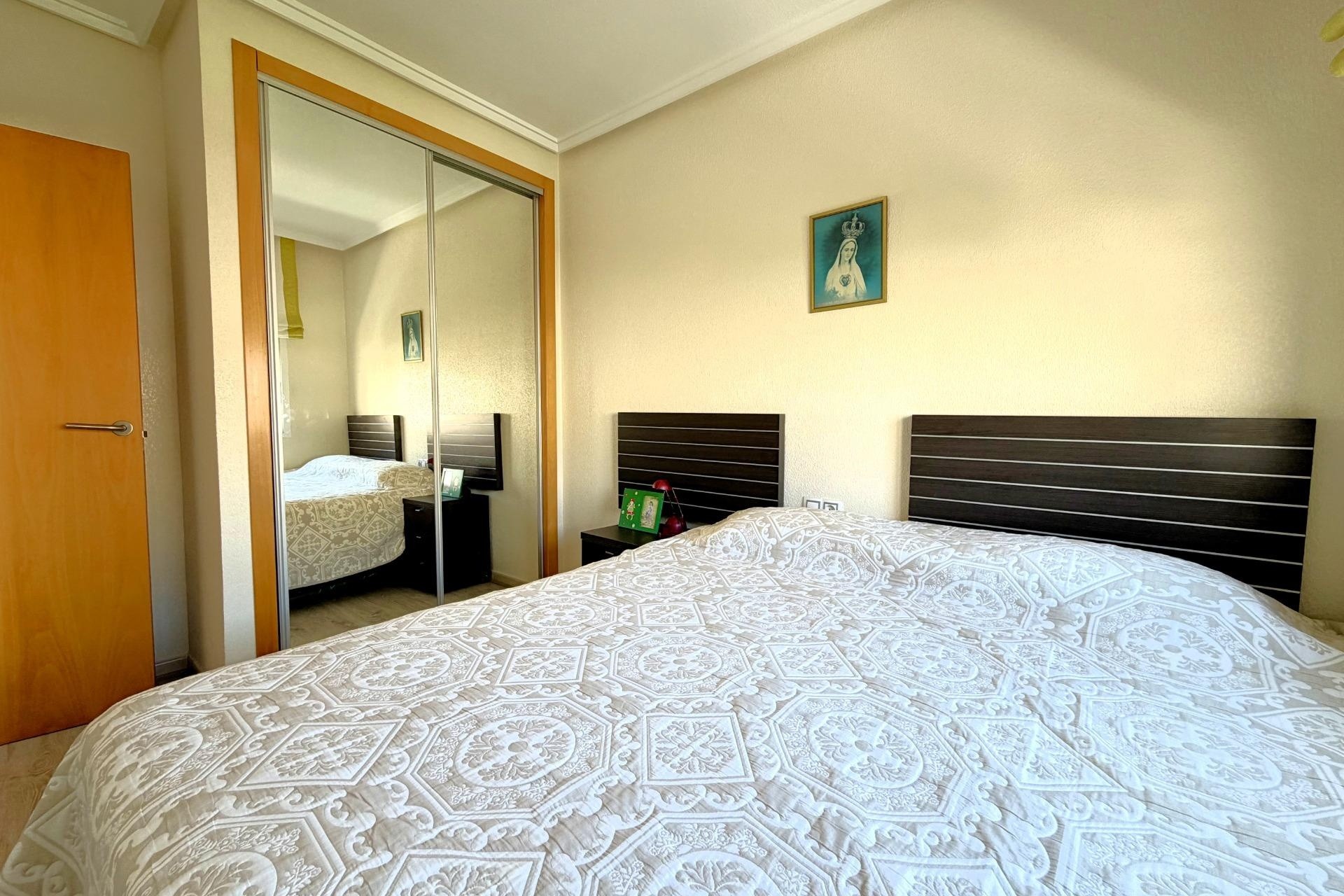 Revente - Appartement -
Torrevieja - El molino