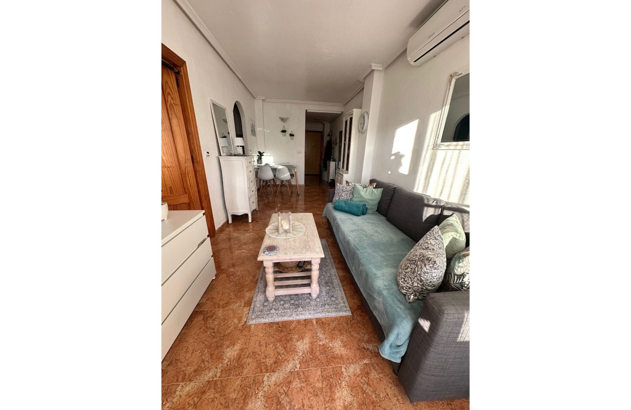 Revente - Appartement -
Torrevieja - El molino