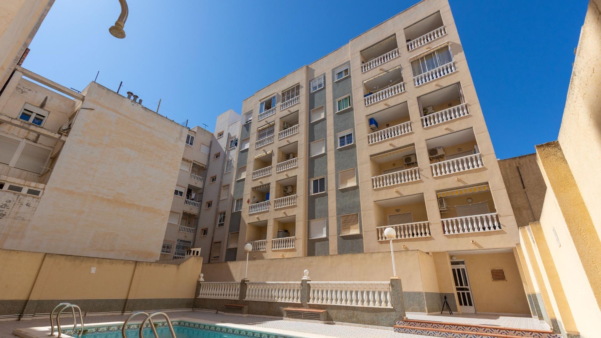 Revente - Appartement -
Torrevieja - Estacion de autobuses