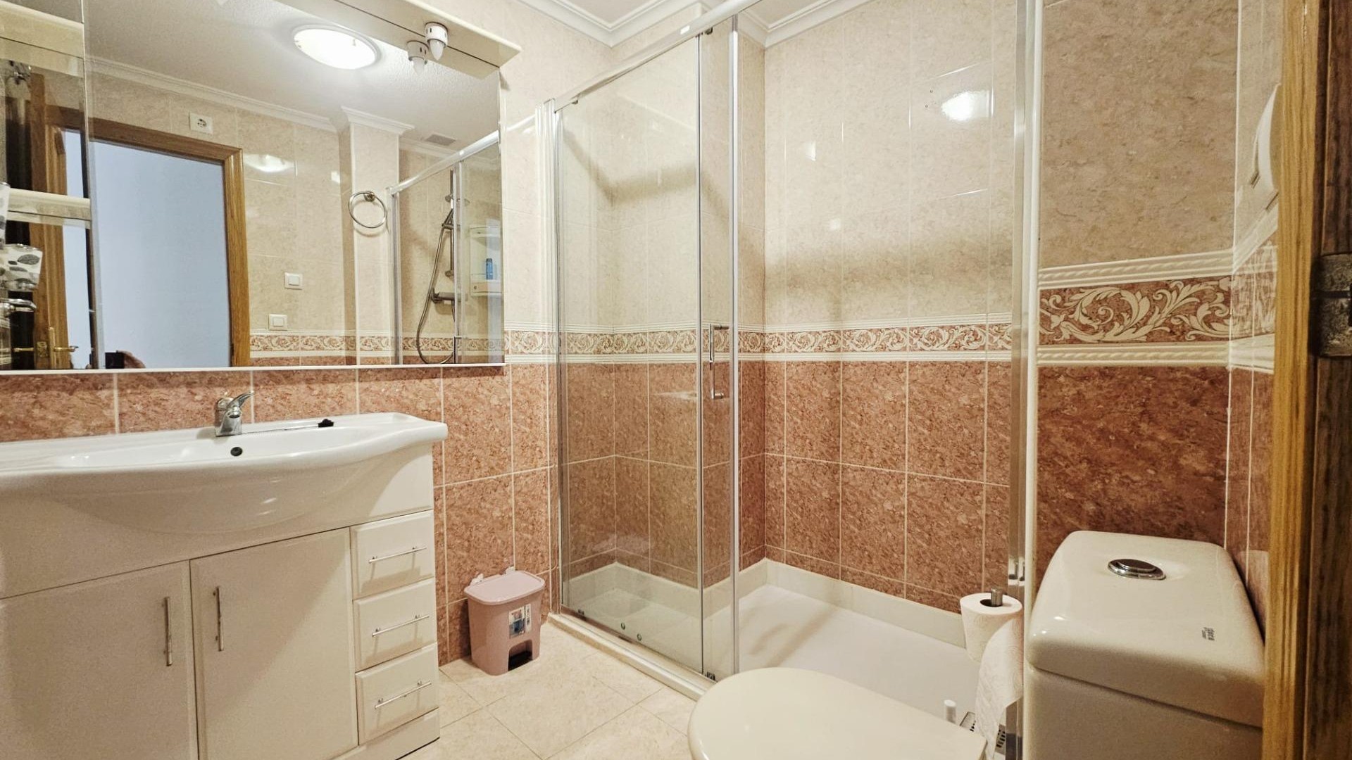 Revente - Appartement -
Torrevieja - Estacion de autobuses