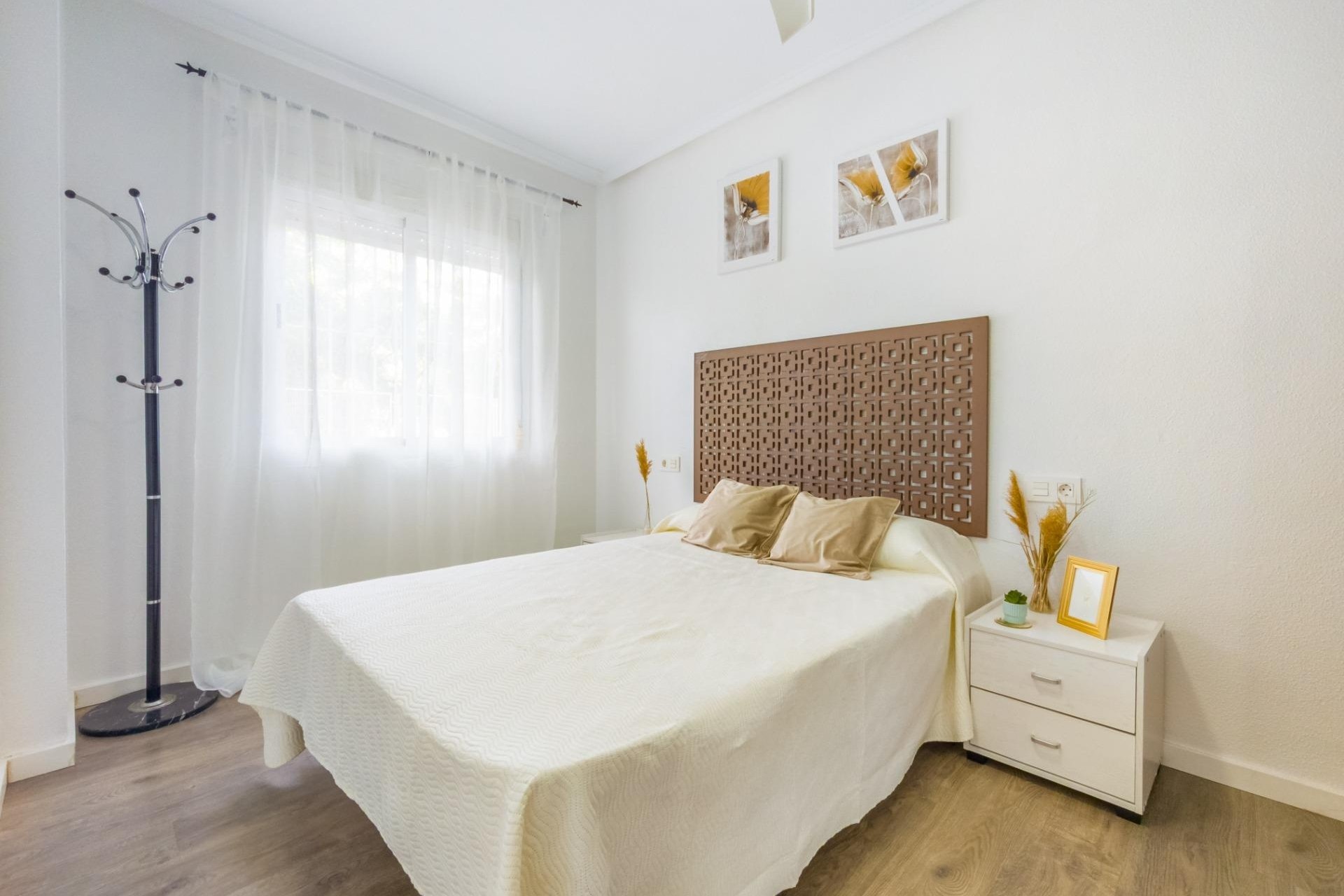 Revente - Appartement -
Torrevieja - Estacion de autobuses