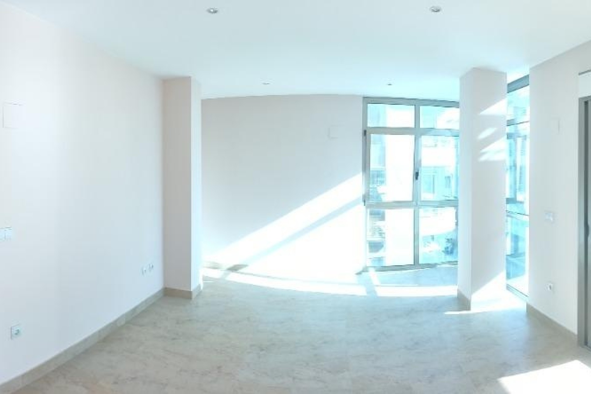 Revente - Appartement -
Torrevieja - Estacion de autobuses