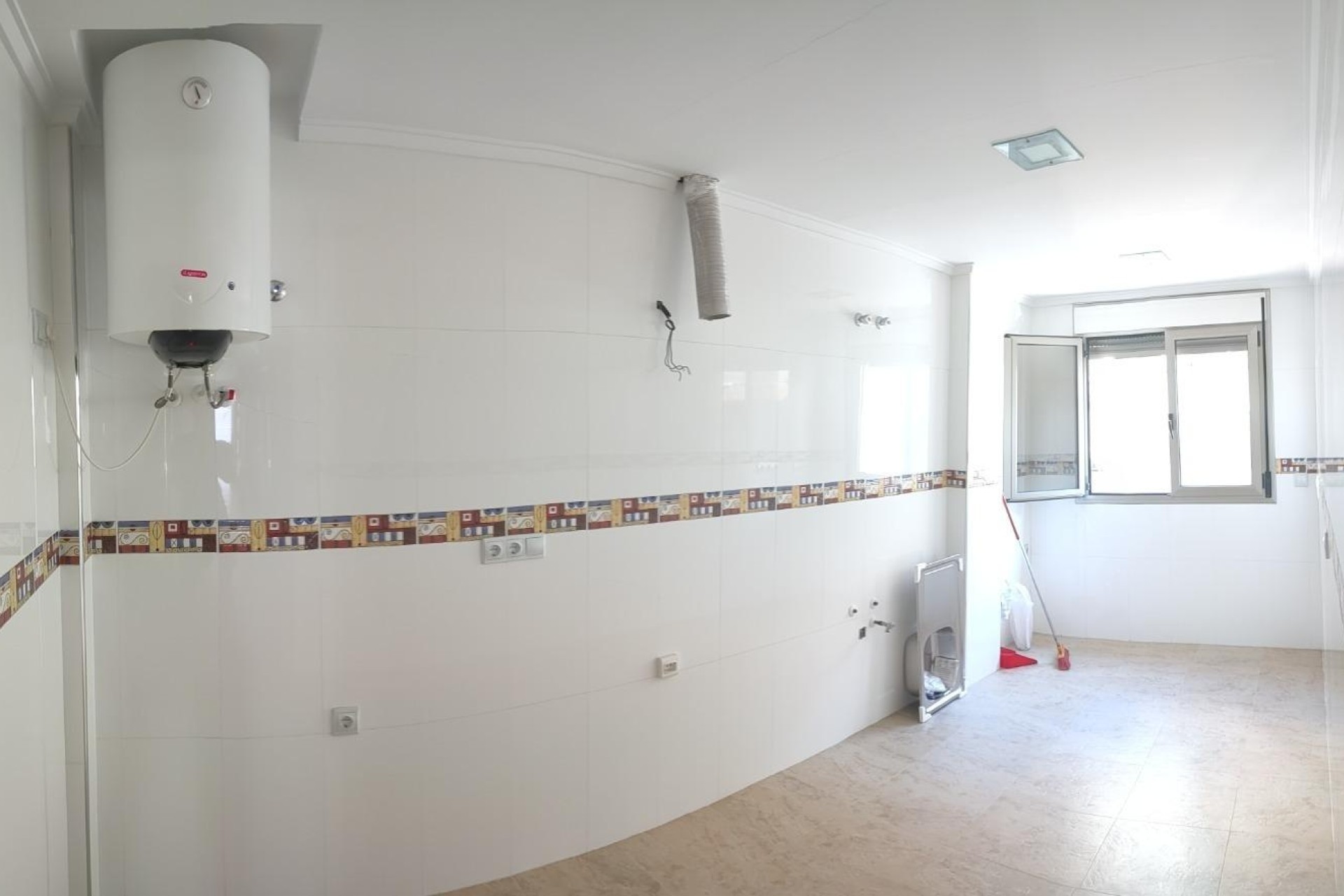 Revente - Appartement -
Torrevieja - Estacion de autobuses
