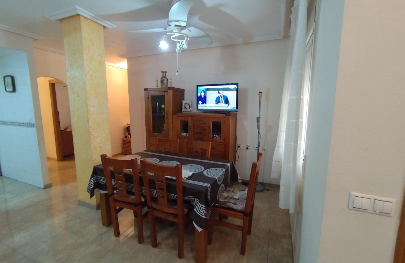 Revente - Appartement -
Torrevieja - Estacion de autobuses