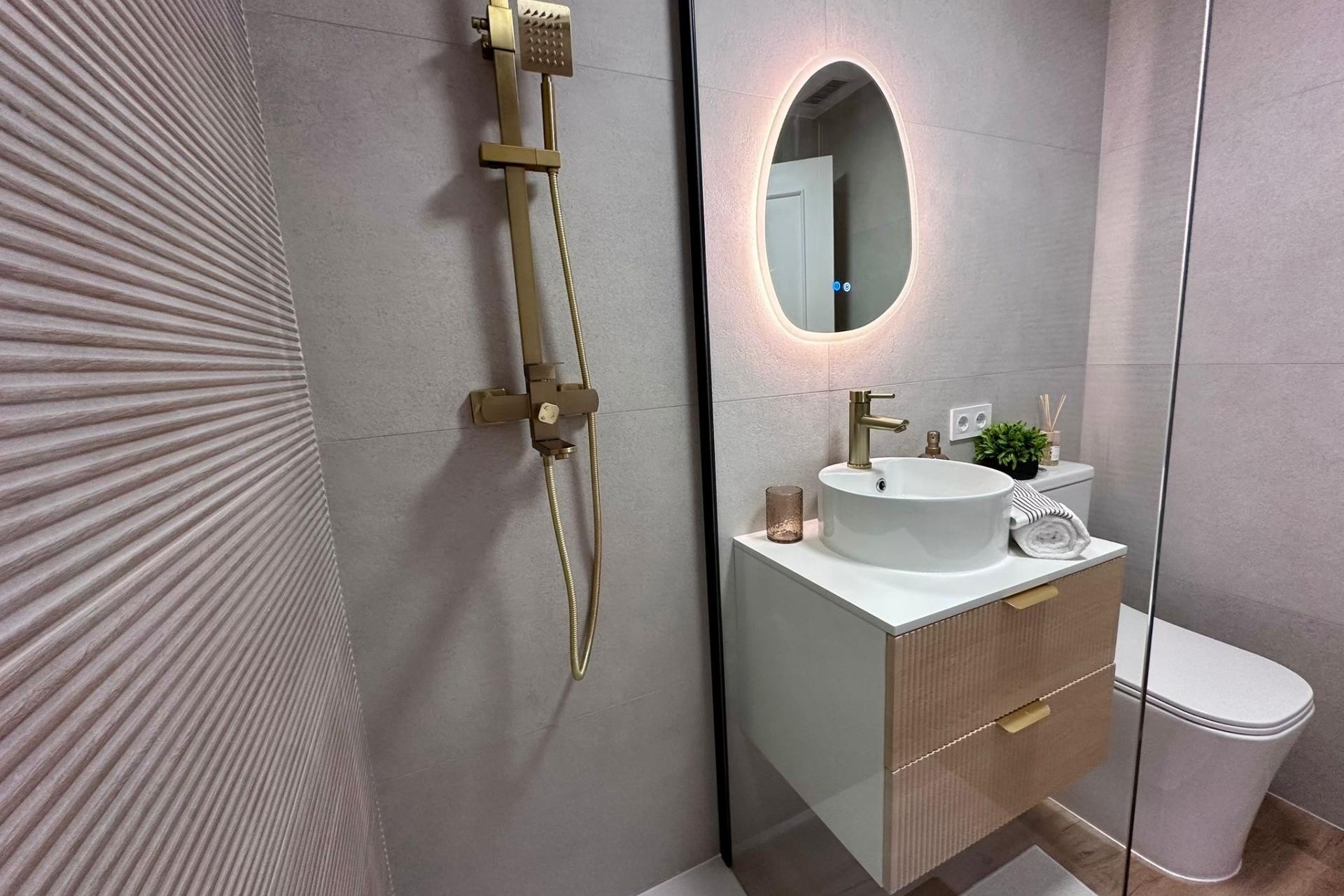 Revente - Appartement -
Torrevieja - Habaneras