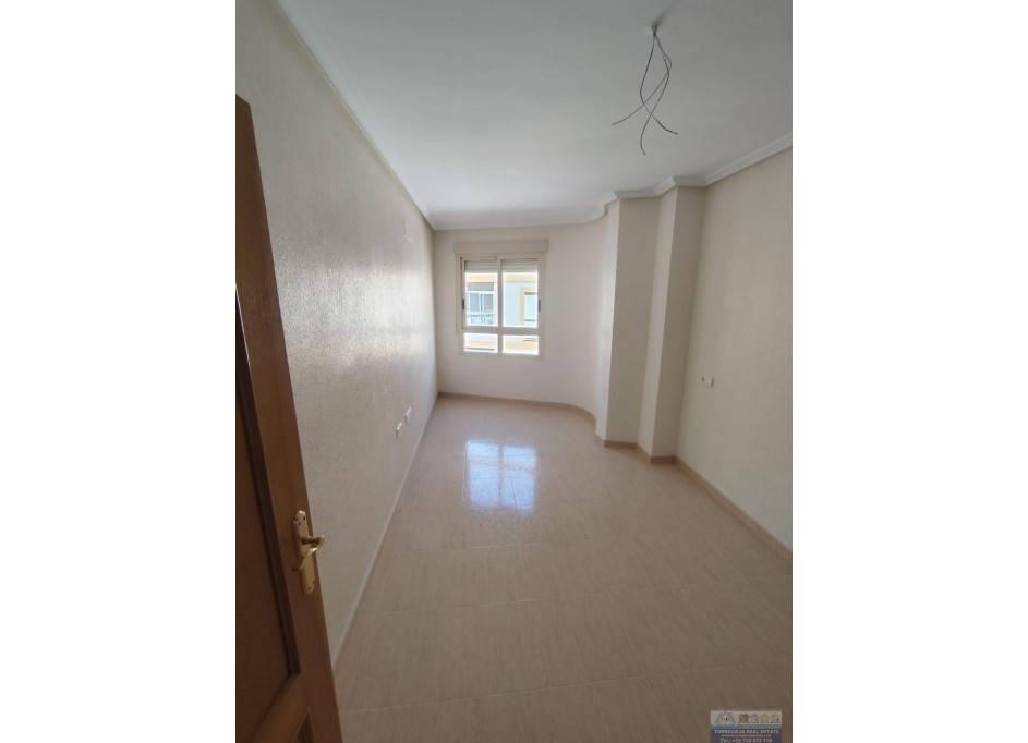 Revente - Appartement -
Torrevieja - Habaneras