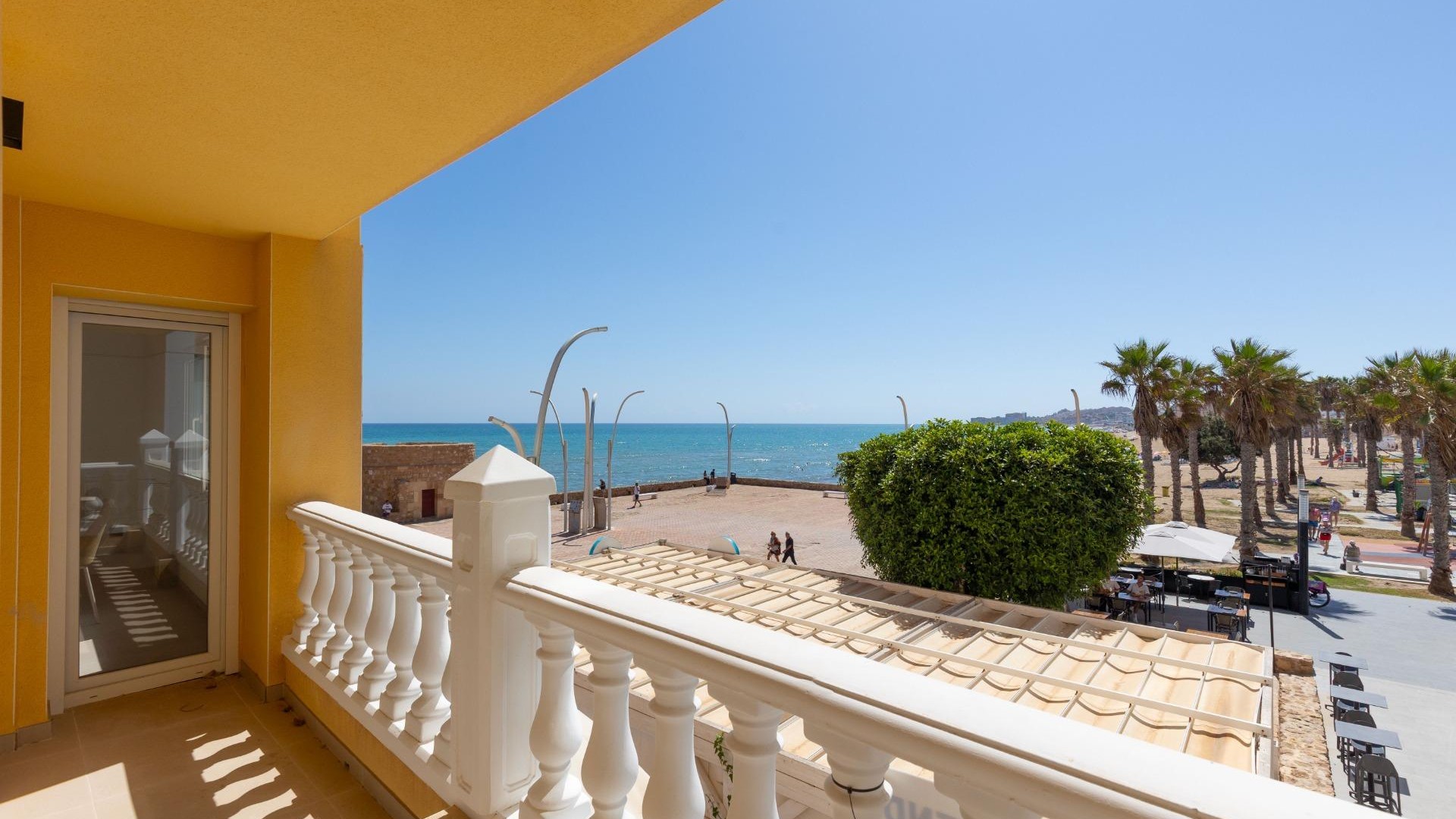 Revente - Appartement -
Torrevieja - La Mata pueblo