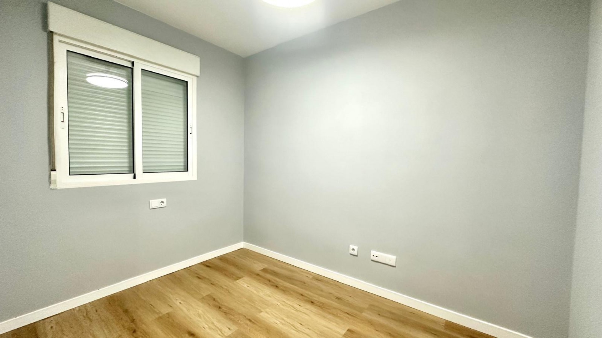 Revente - Appartement -
Torrevieja - La Mata pueblo