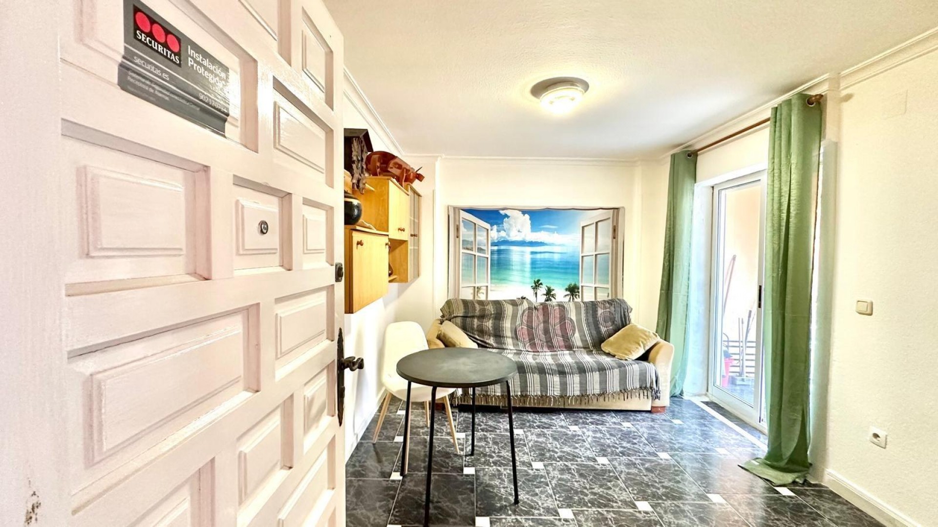 Revente - Appartement -
Torrevieja - La Mata pueblo