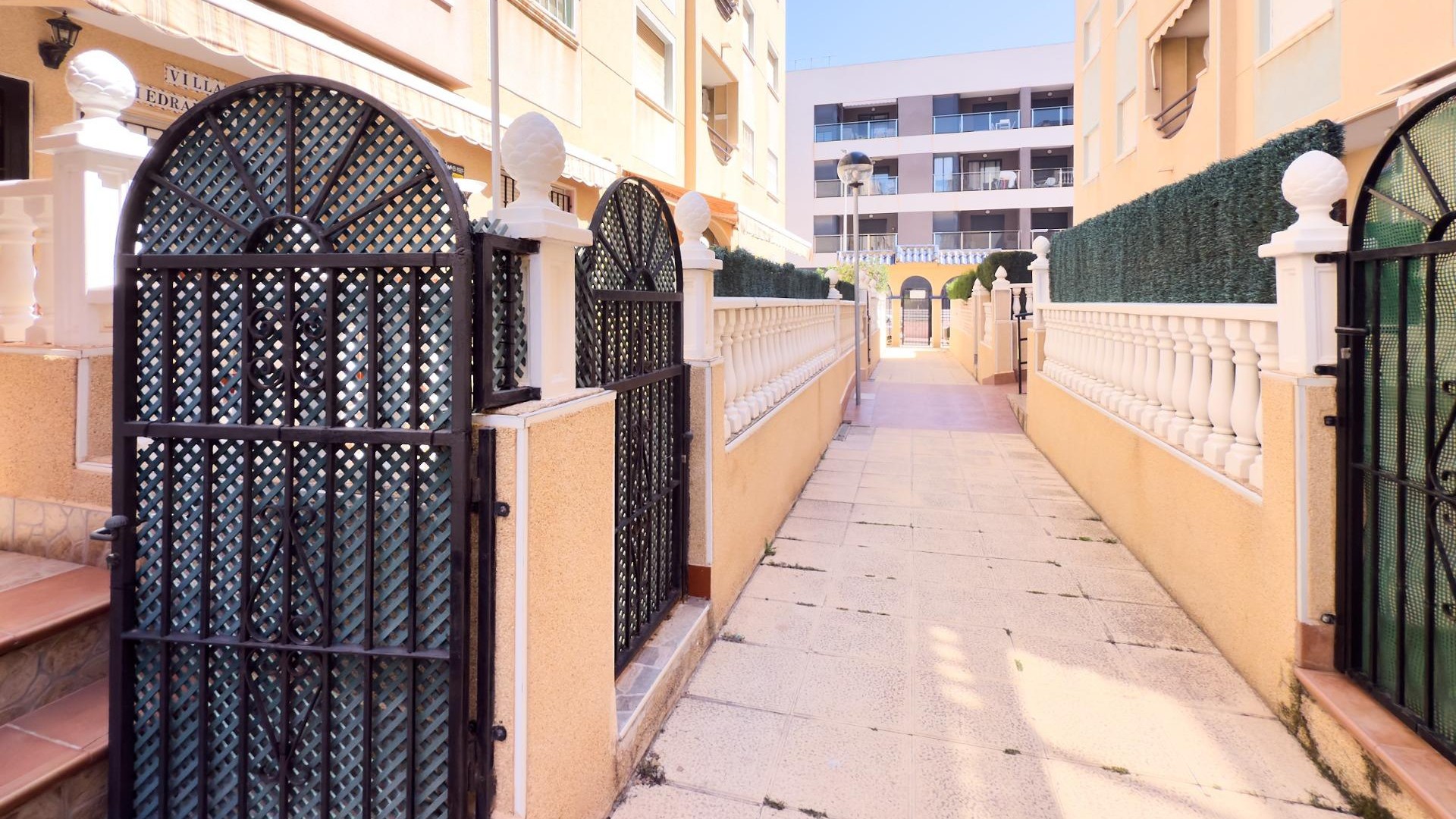 Revente - Appartement -
Torrevieja - La Mata pueblo