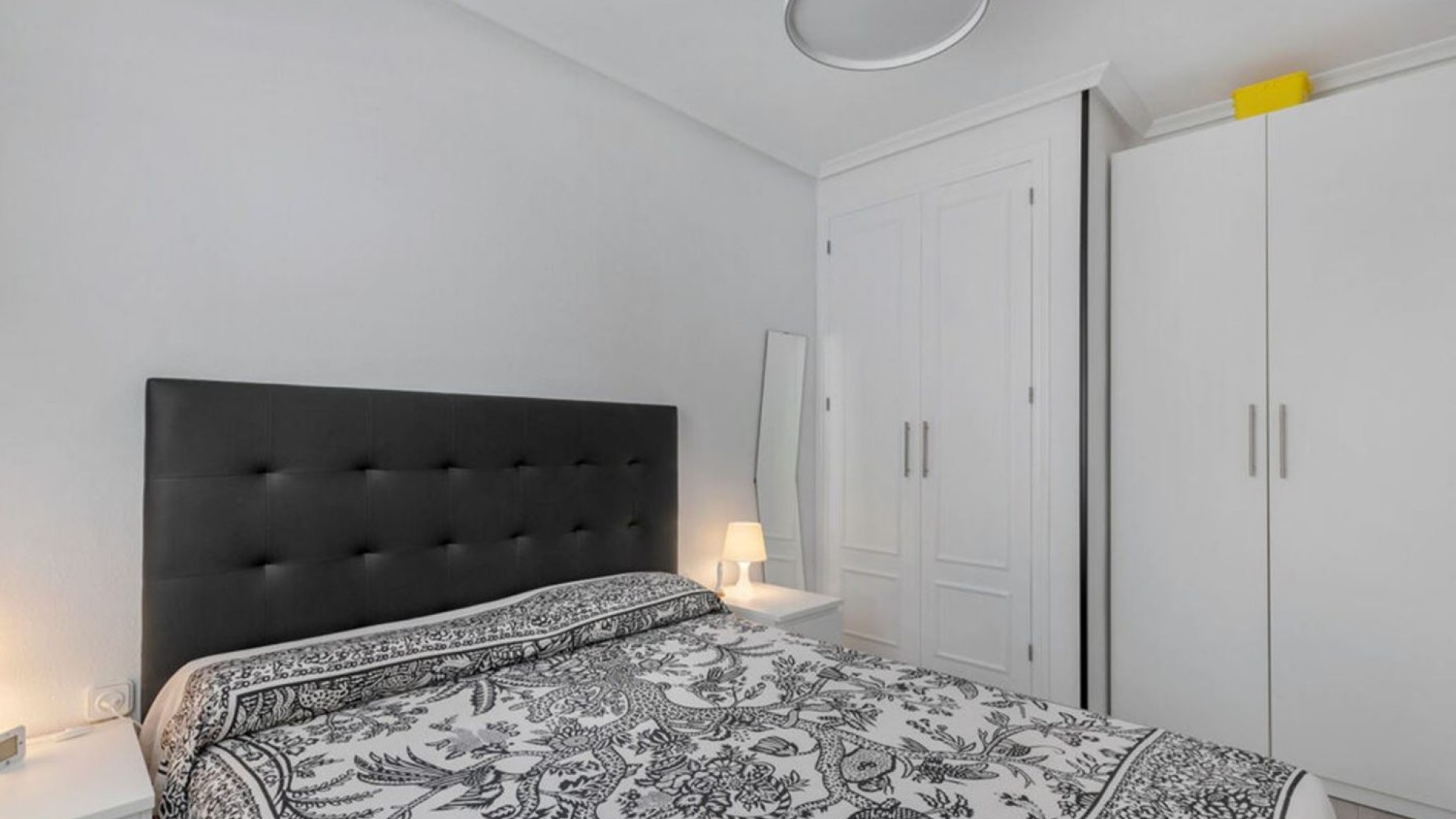 Revente - Appartement -
Torrevieja - La Mata