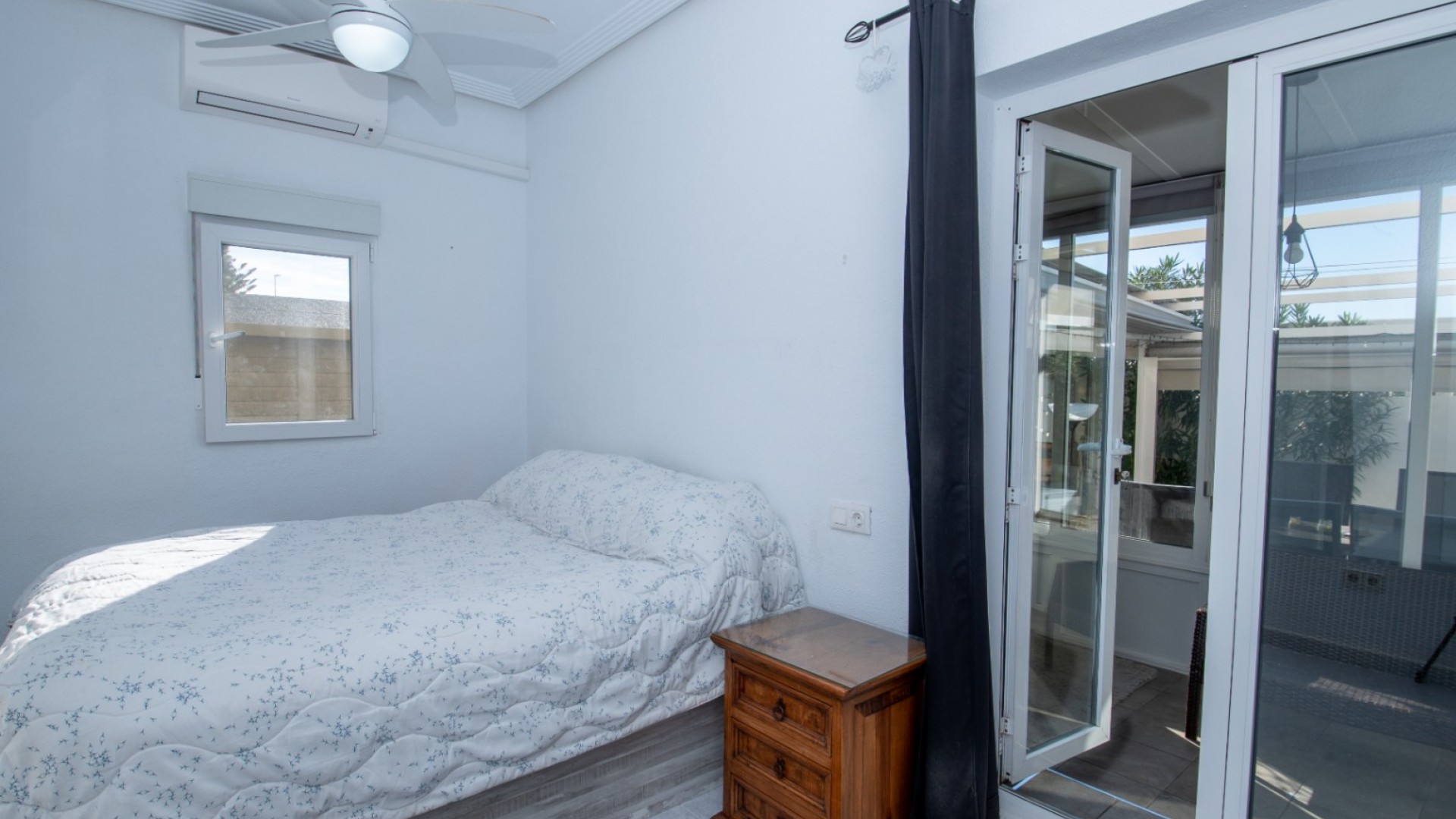 Revente - Appartement -
Torrevieja - La Mata