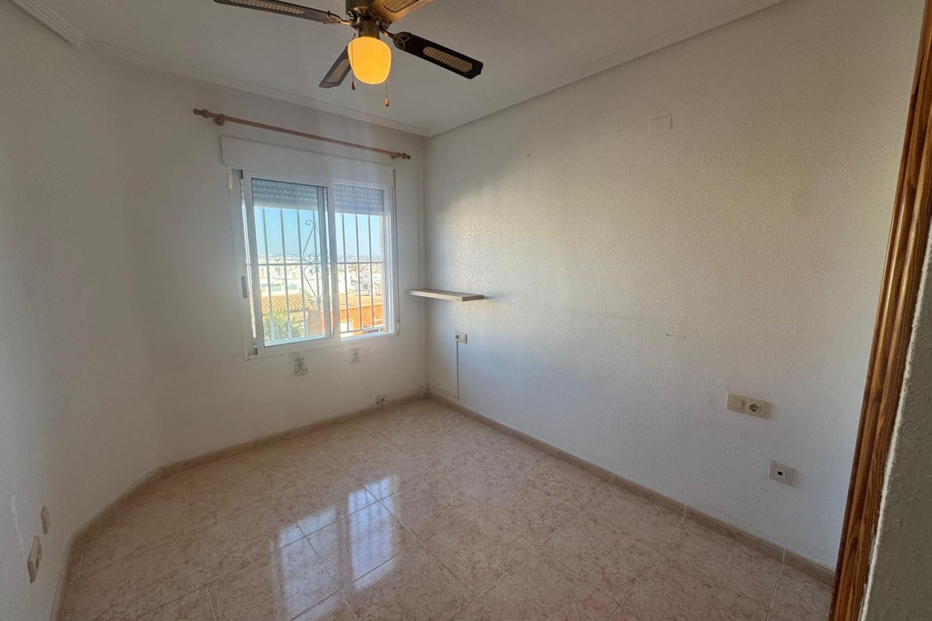 Revente - Appartement -
Torrevieja - La Mata