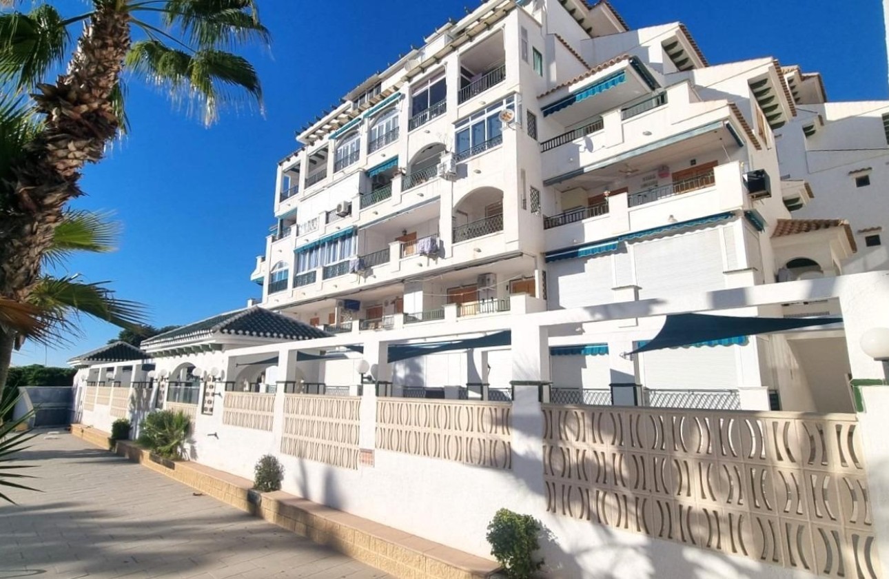 Revente - Appartement -
Torrevieja - La Mata