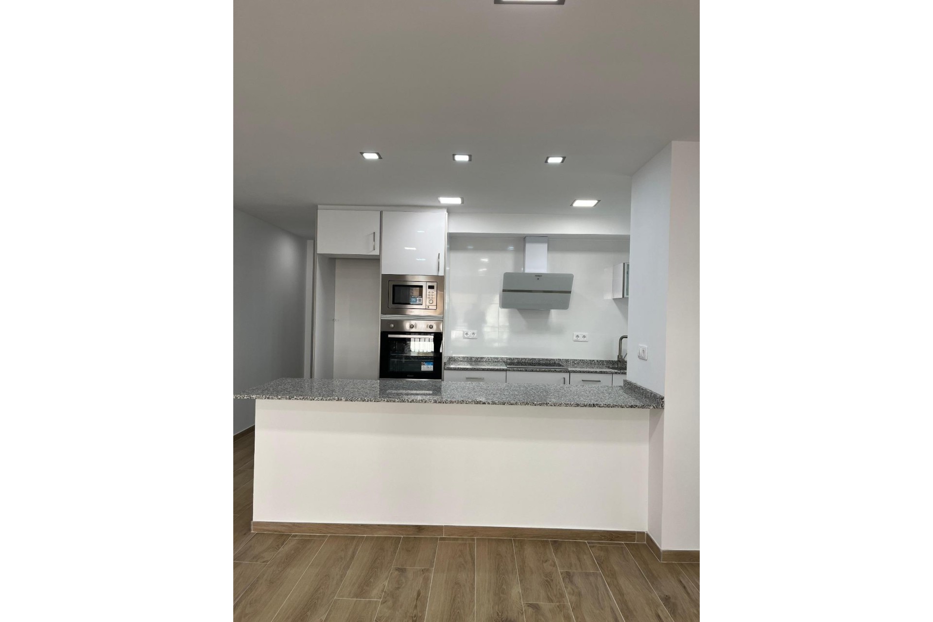 Revente - Appartement -
Torrevieja - La Mata