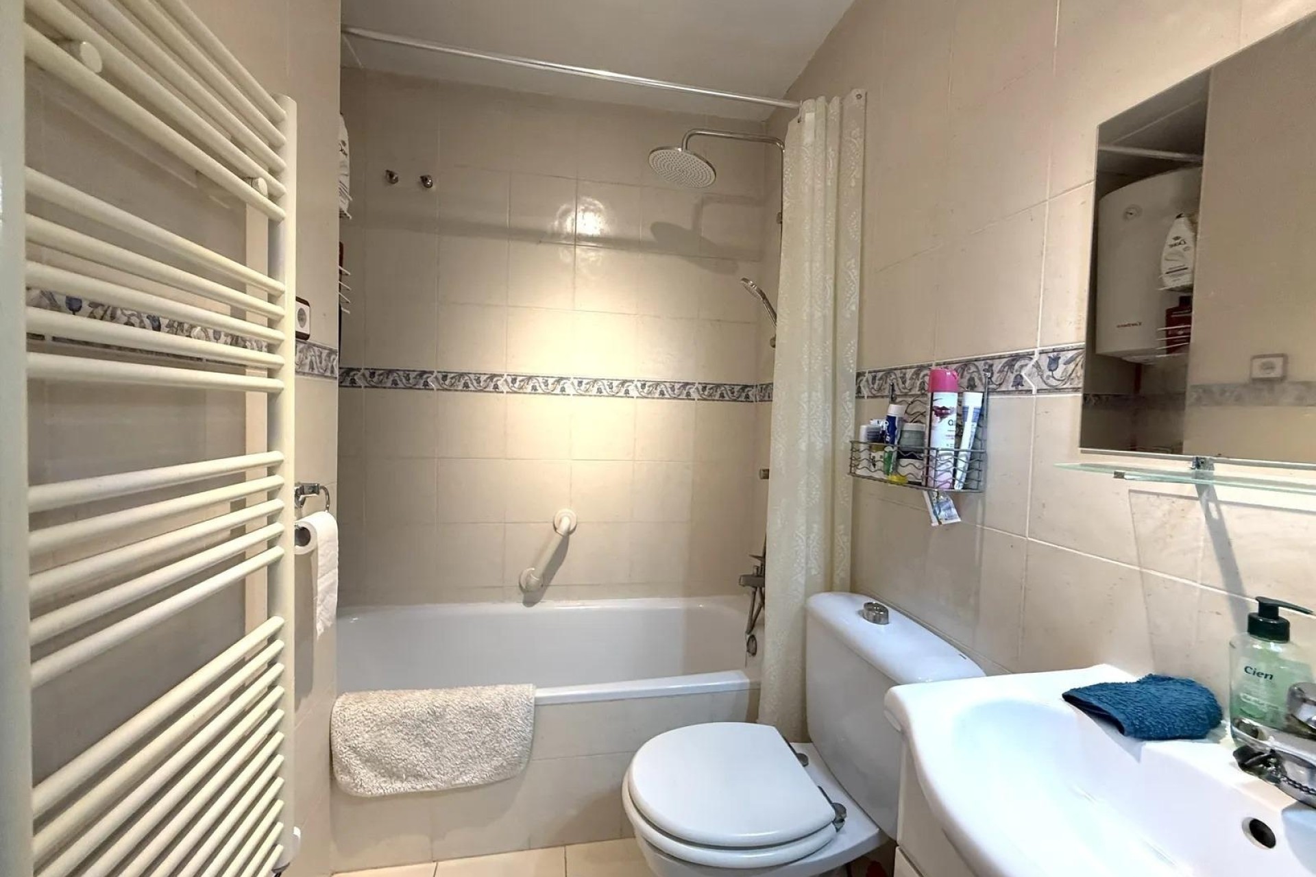 Revente - Appartement -
Torrevieja - La Mata