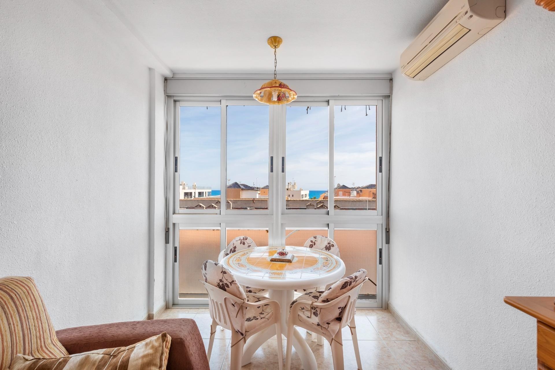 Revente - Appartement -
Torrevieja - La Mata