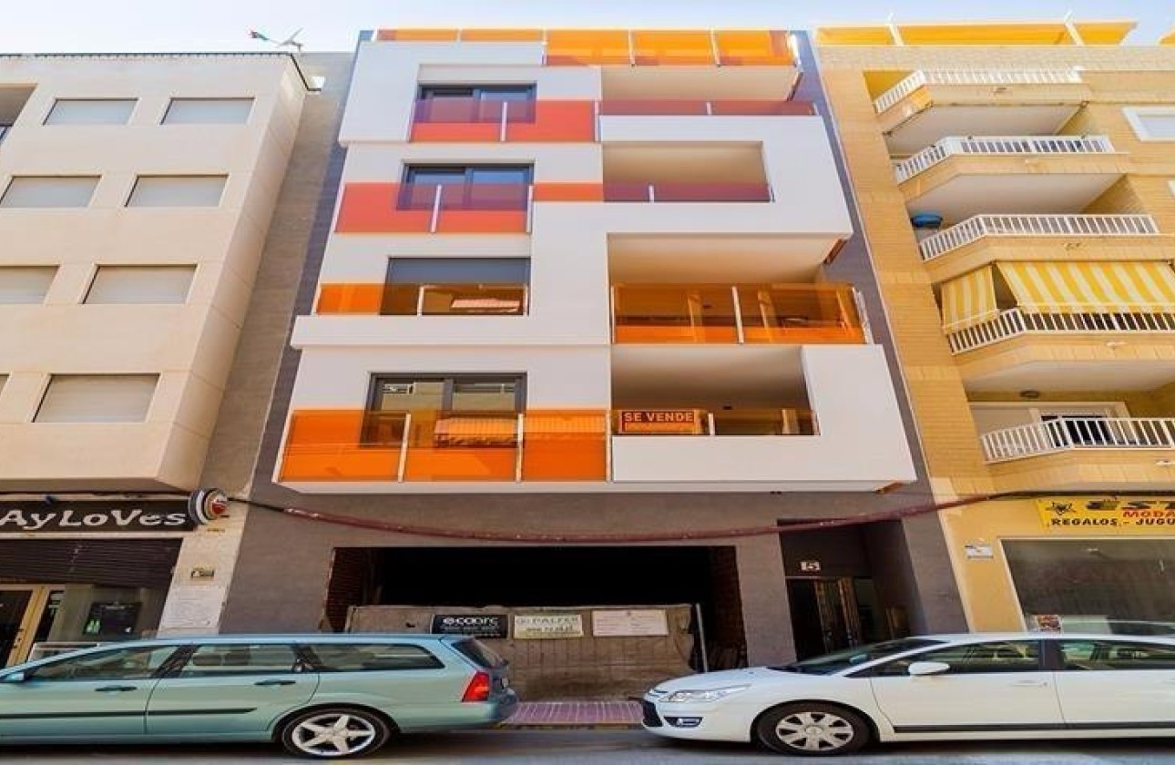 Revente - Appartement -
Torrevieja - La Mata