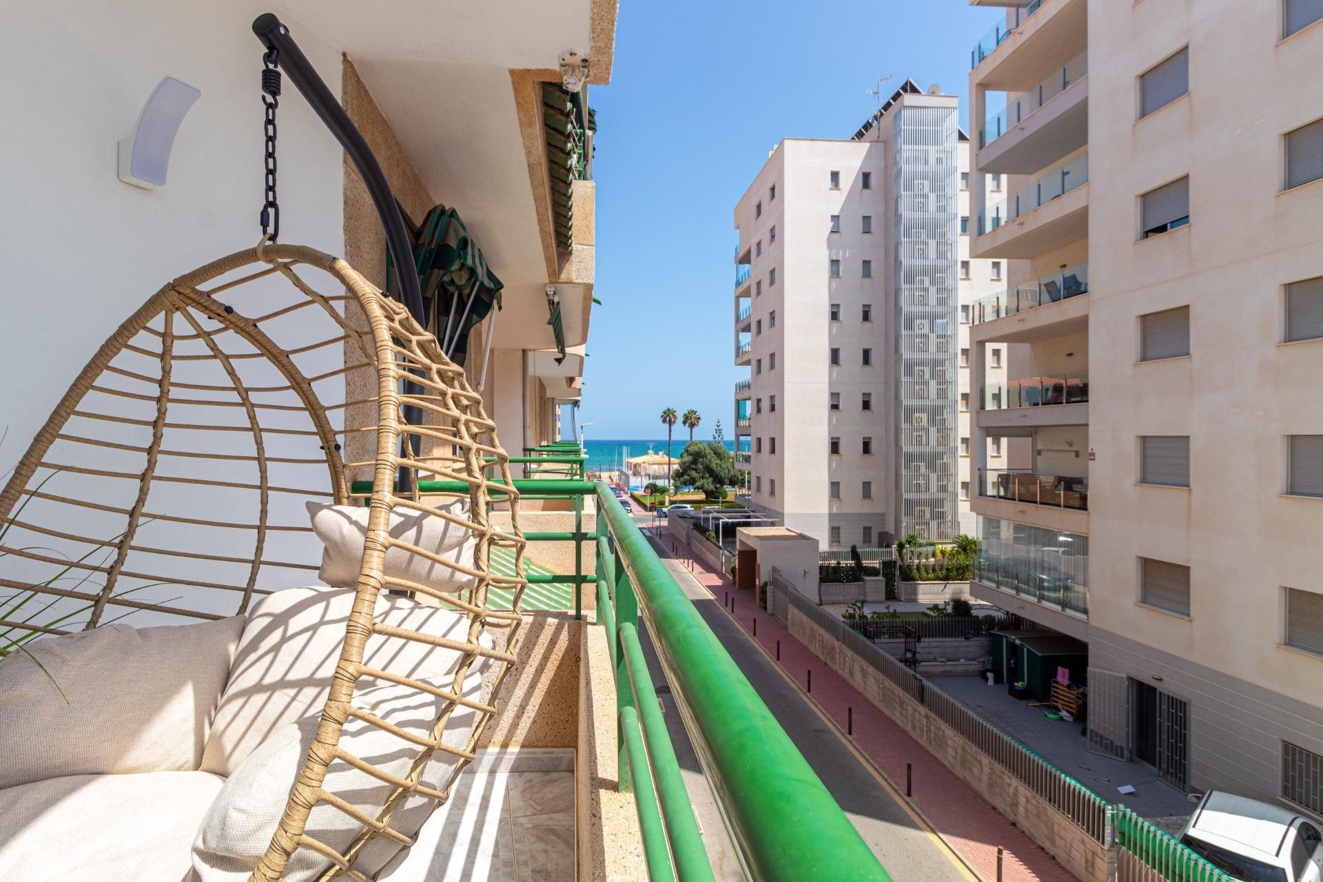 Revente - Appartement -
Torrevieja - La Mata