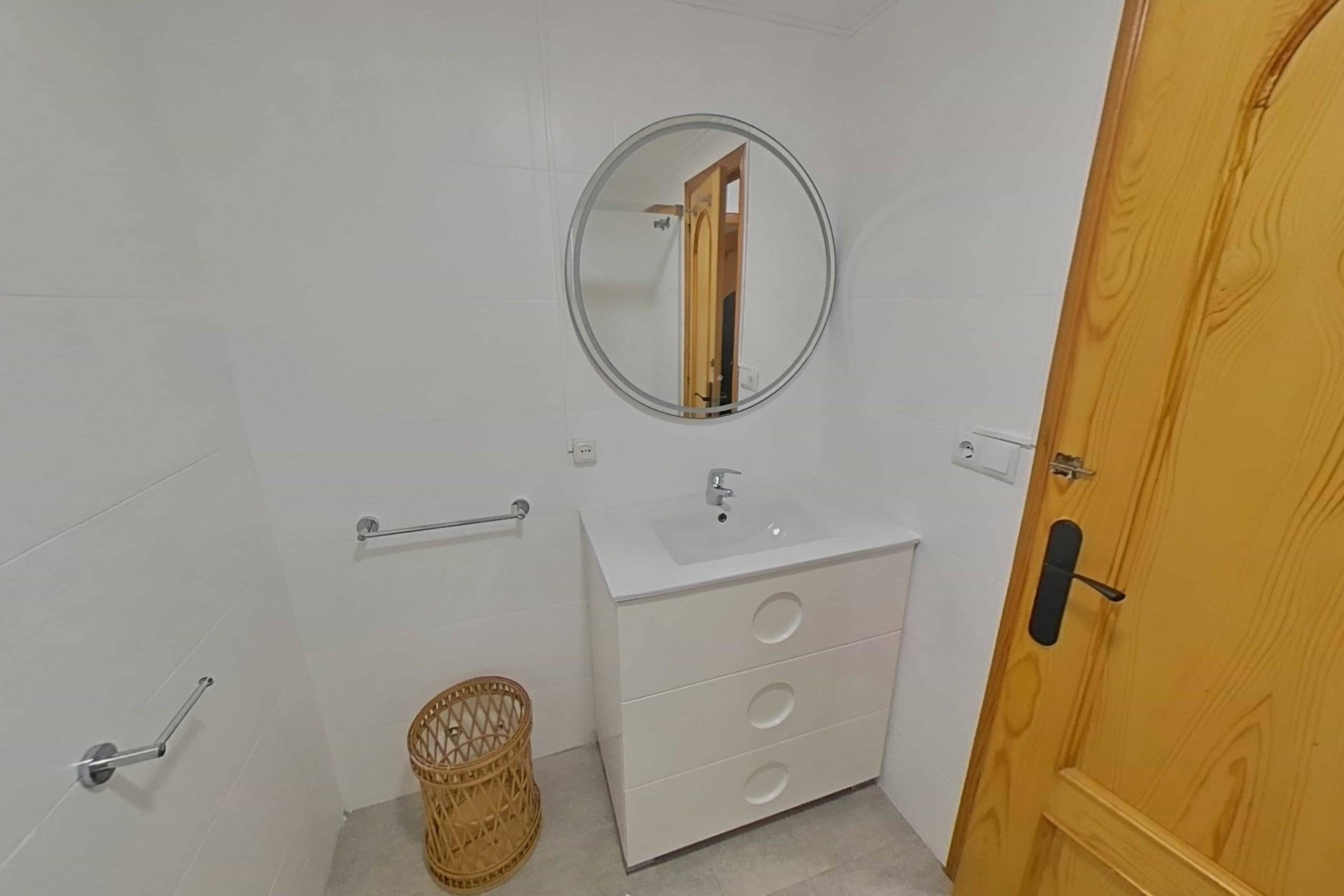 Revente - Appartement -
Torrevieja - La Mata