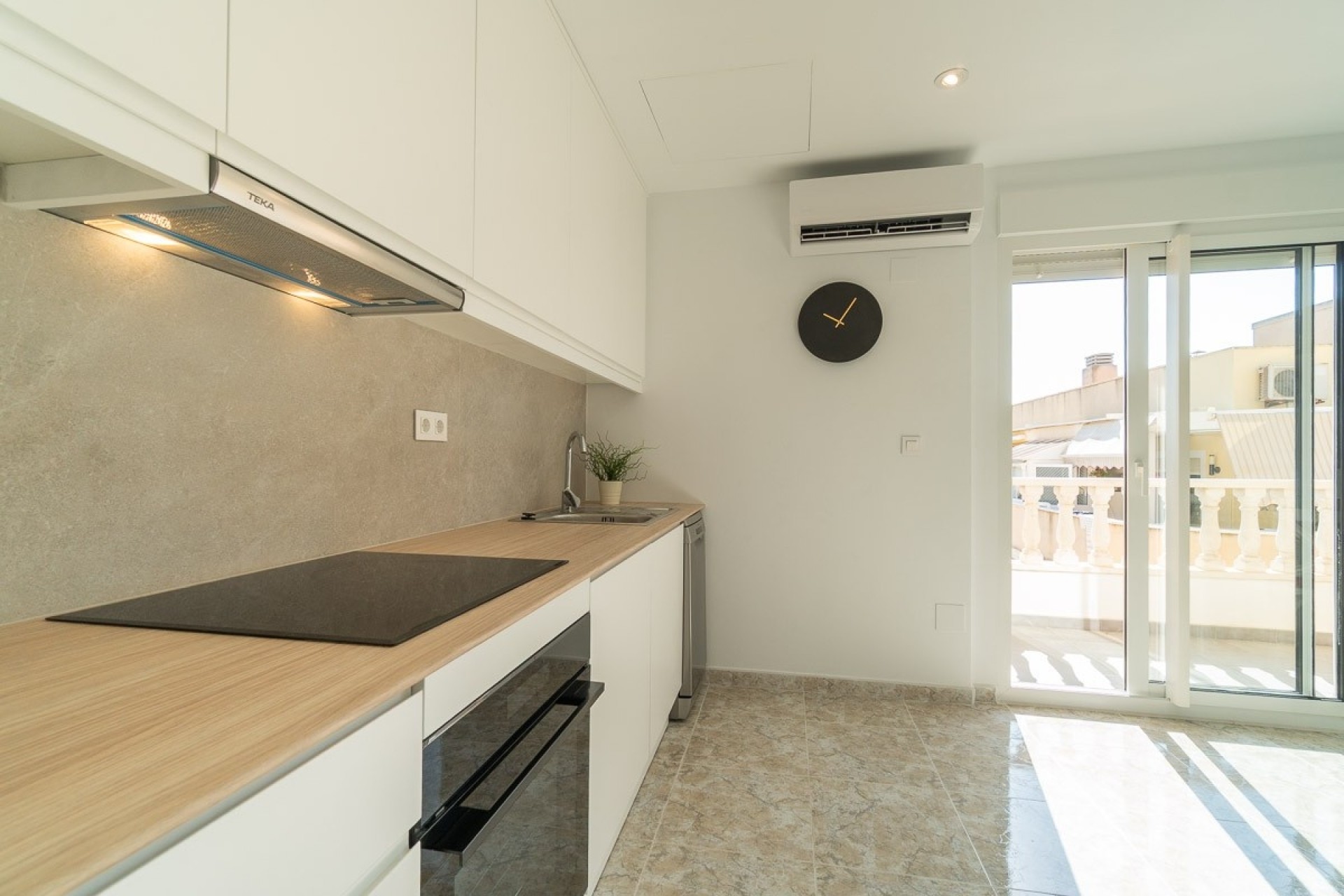 Revente - Appartement -
Torrevieja - La Mata