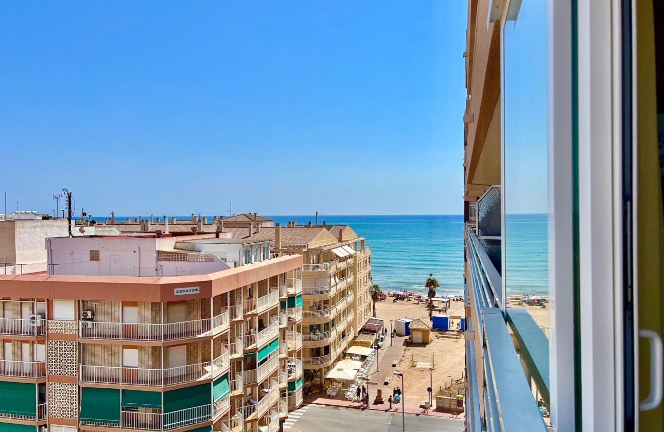 Revente - Appartement -
Torrevieja - La Mata