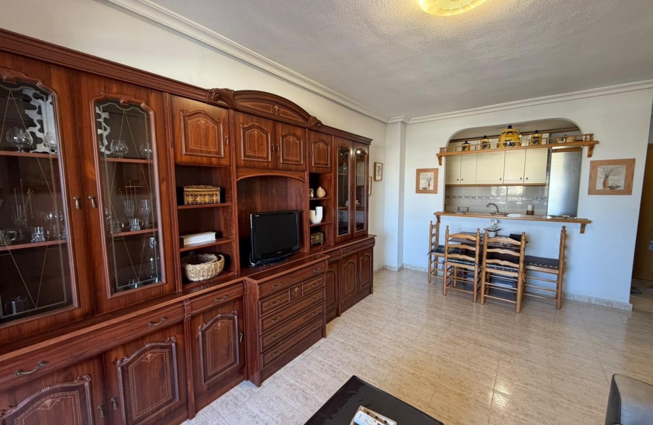 Revente - Appartement -
Torrevieja - La Mata