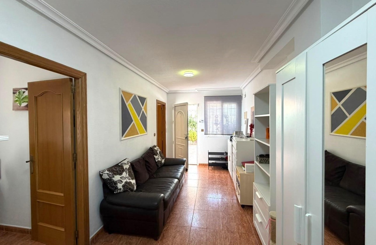 Revente - Appartement -
Torrevieja - La Mata