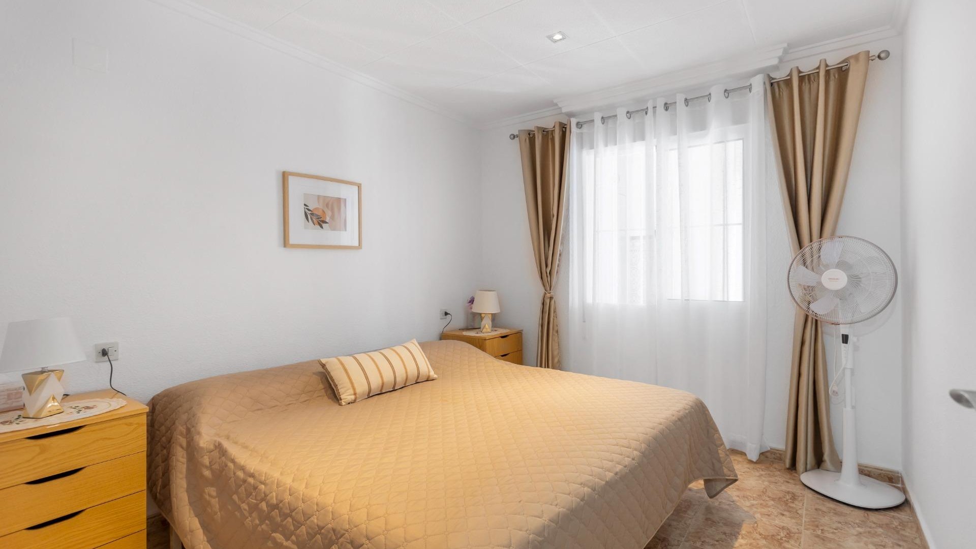 Revente - Appartement -
Torrevieja - La Siesta - El Salado - Torreta