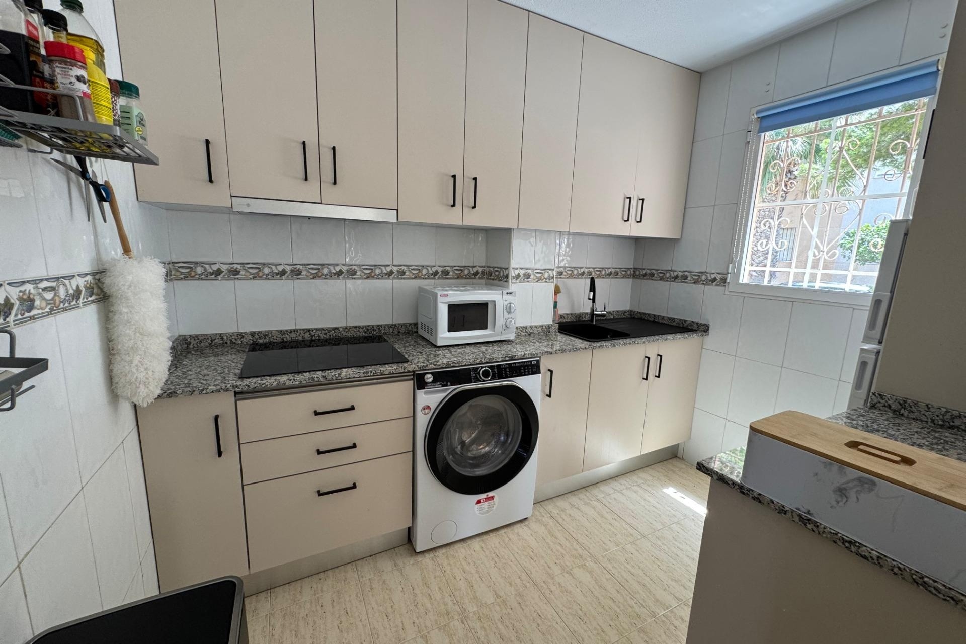 Revente - Appartement -
Torrevieja - La Siesta - El Salado - Torreta